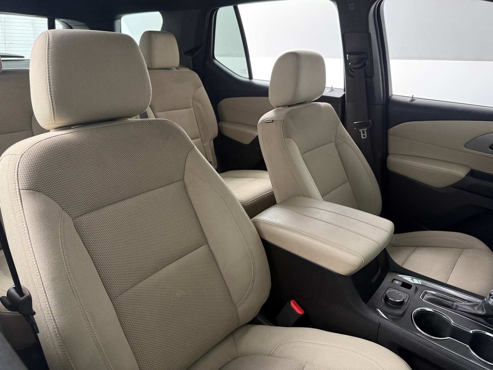 Thumbnail: 2023 Chevrolet Traverse - 2
