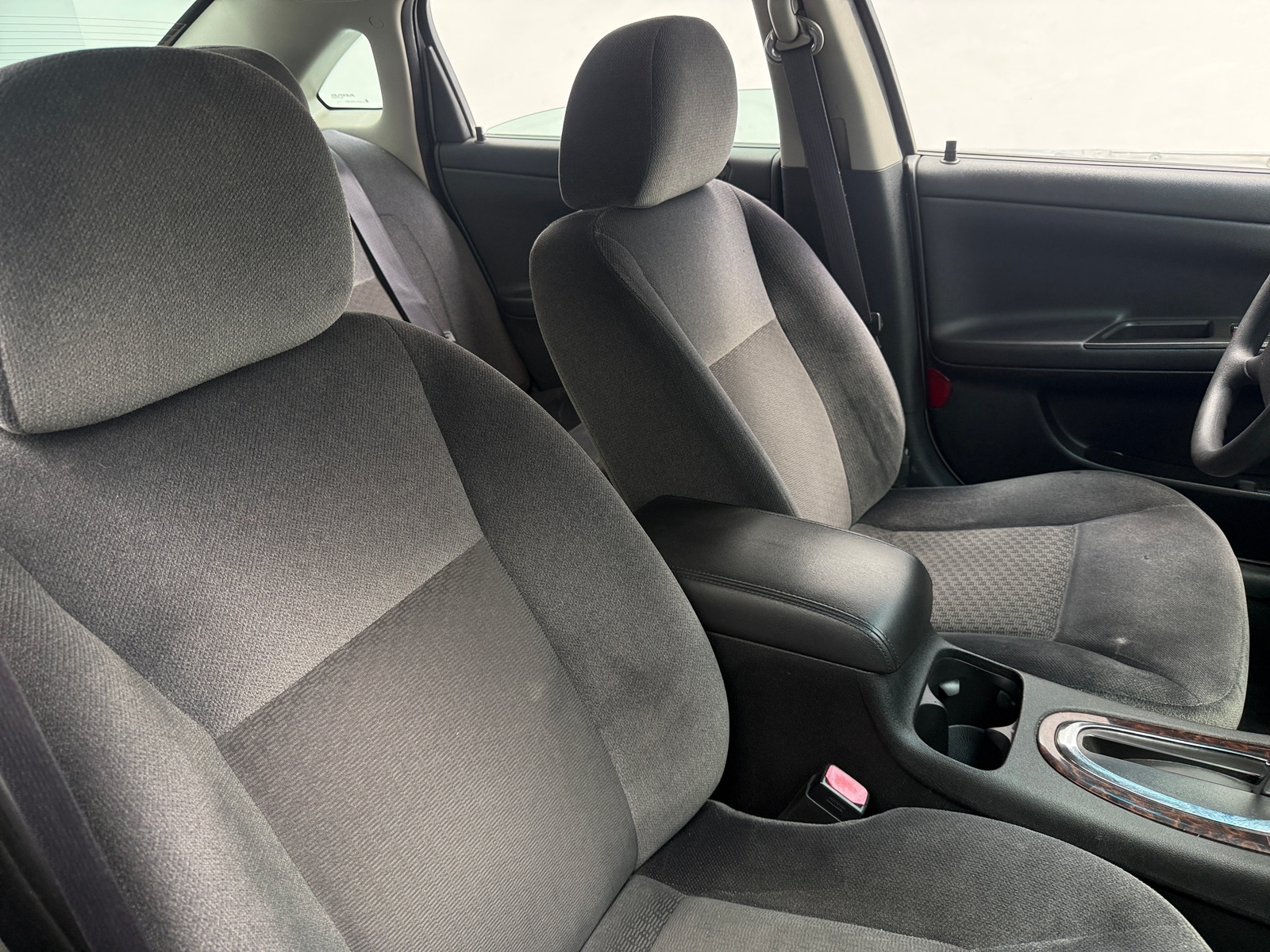 Thumbnail: 2016 Chevrolet Impala - 2