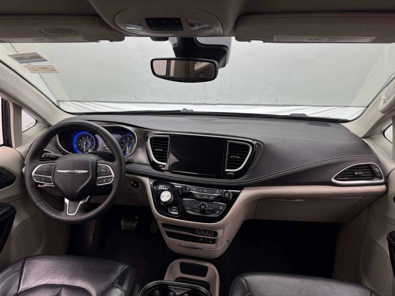 Thumbnail: 2022 Chrysler Pacifica - 2