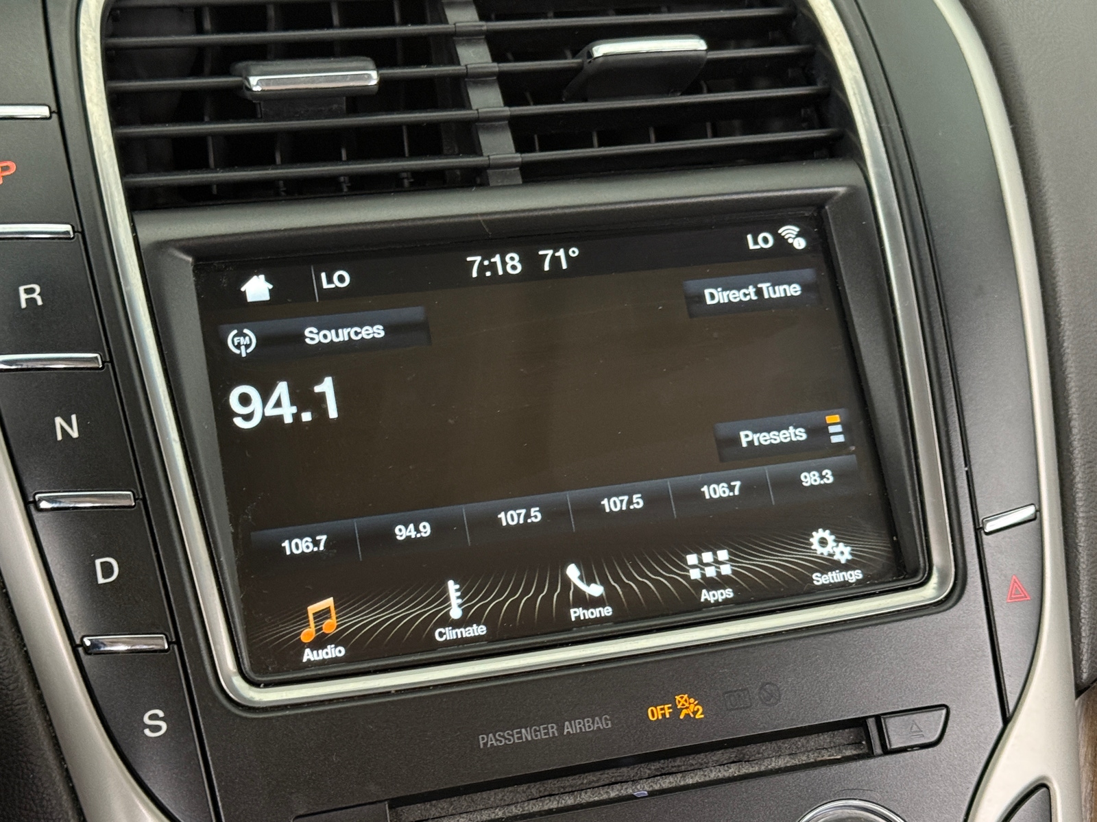 Thumbnail: 2018 Lincoln MKX - 3