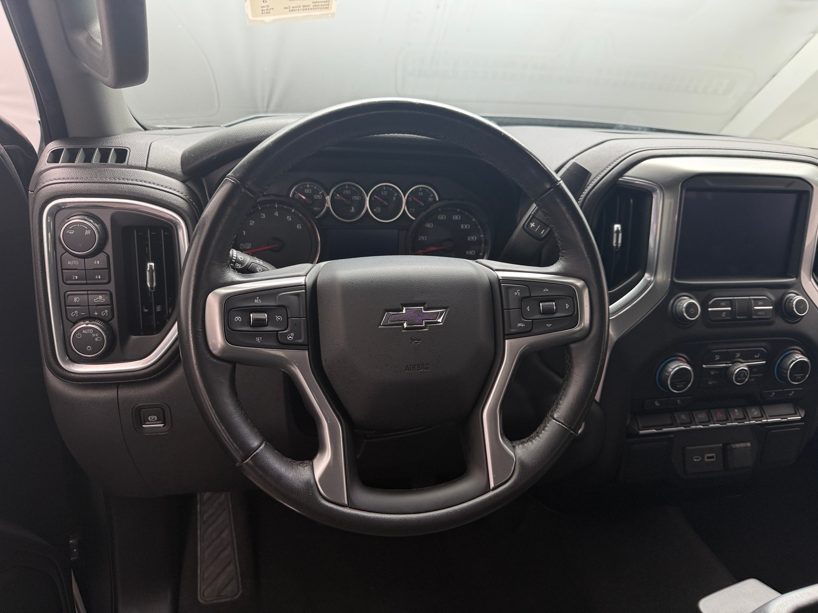 Thumbnail: 2019 Chevrolet Silverado 1500 - 5