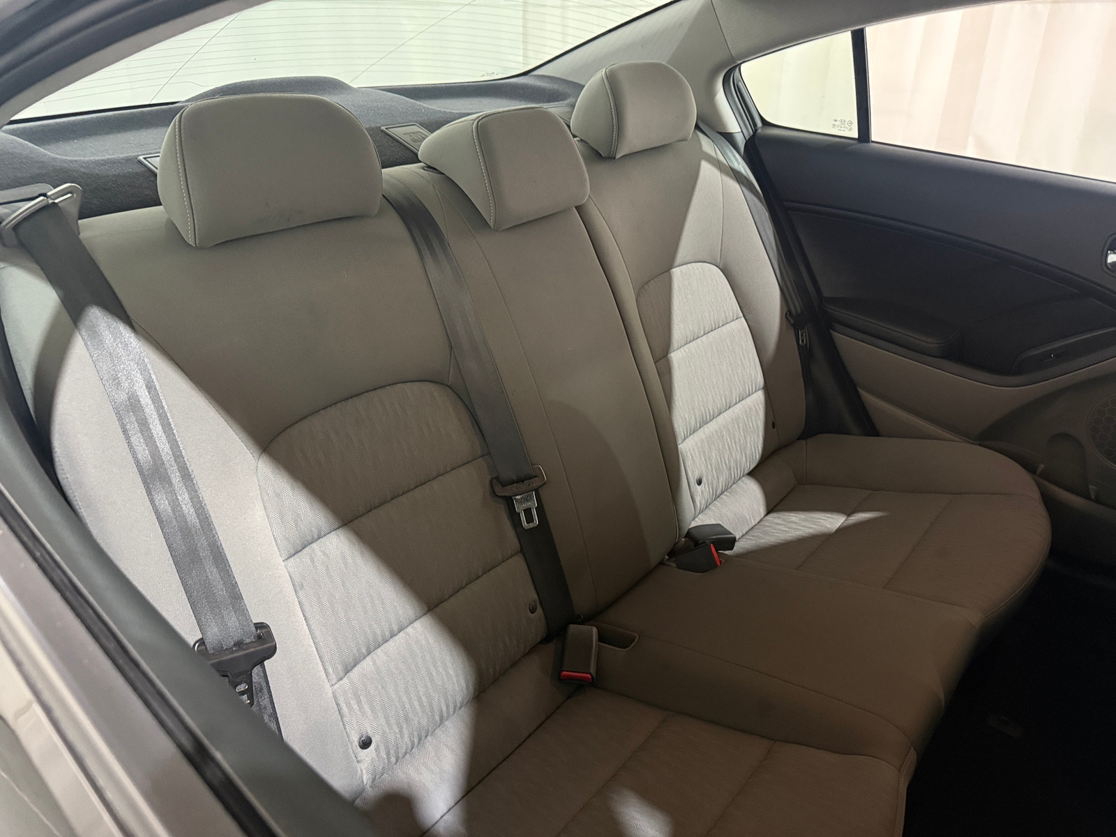 Thumbnail: 2016 Kia Forte - 6