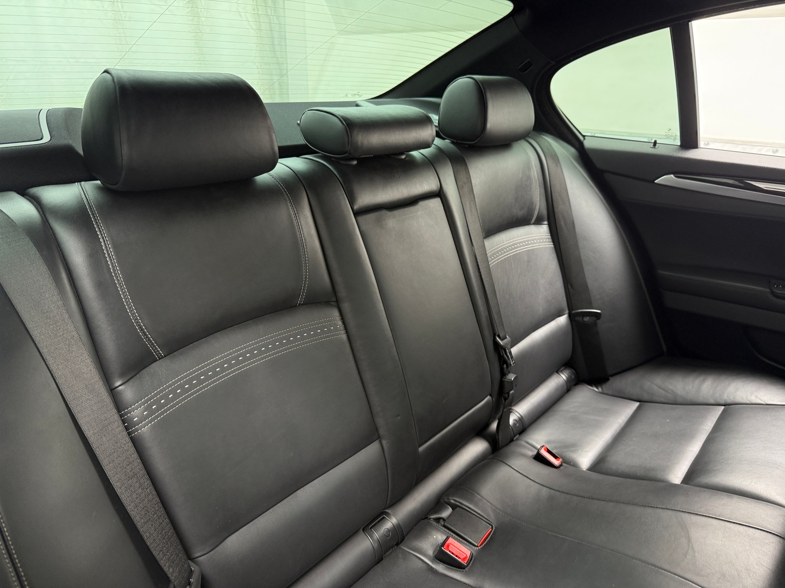 Thumbnail: 2015 BMW 5 Series - 6