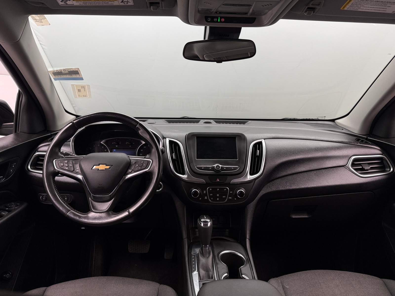 Thumbnail: 2020 Chevrolet Equinox - 3