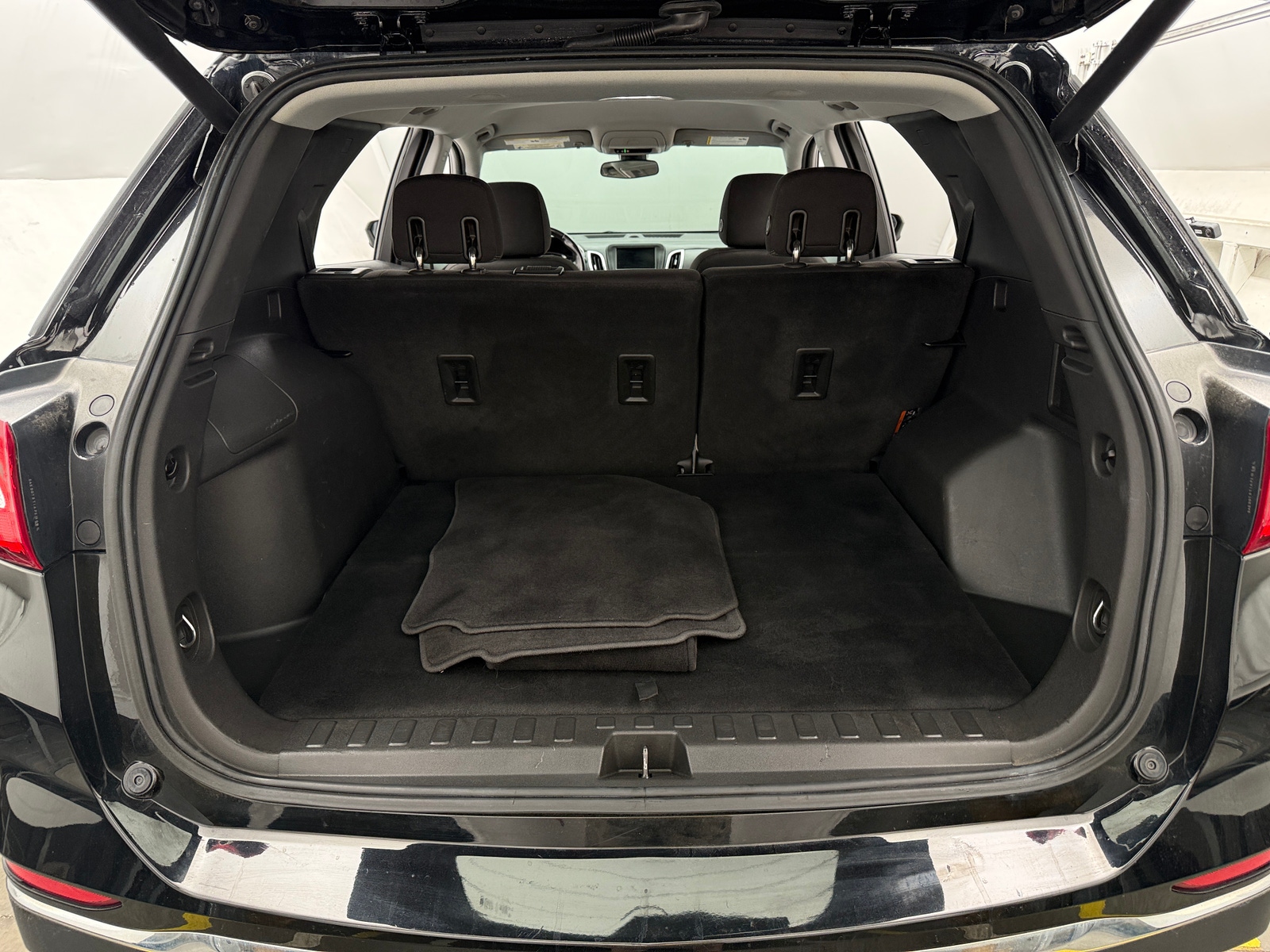 Thumbnail: 2020 Chevrolet Equinox - 7