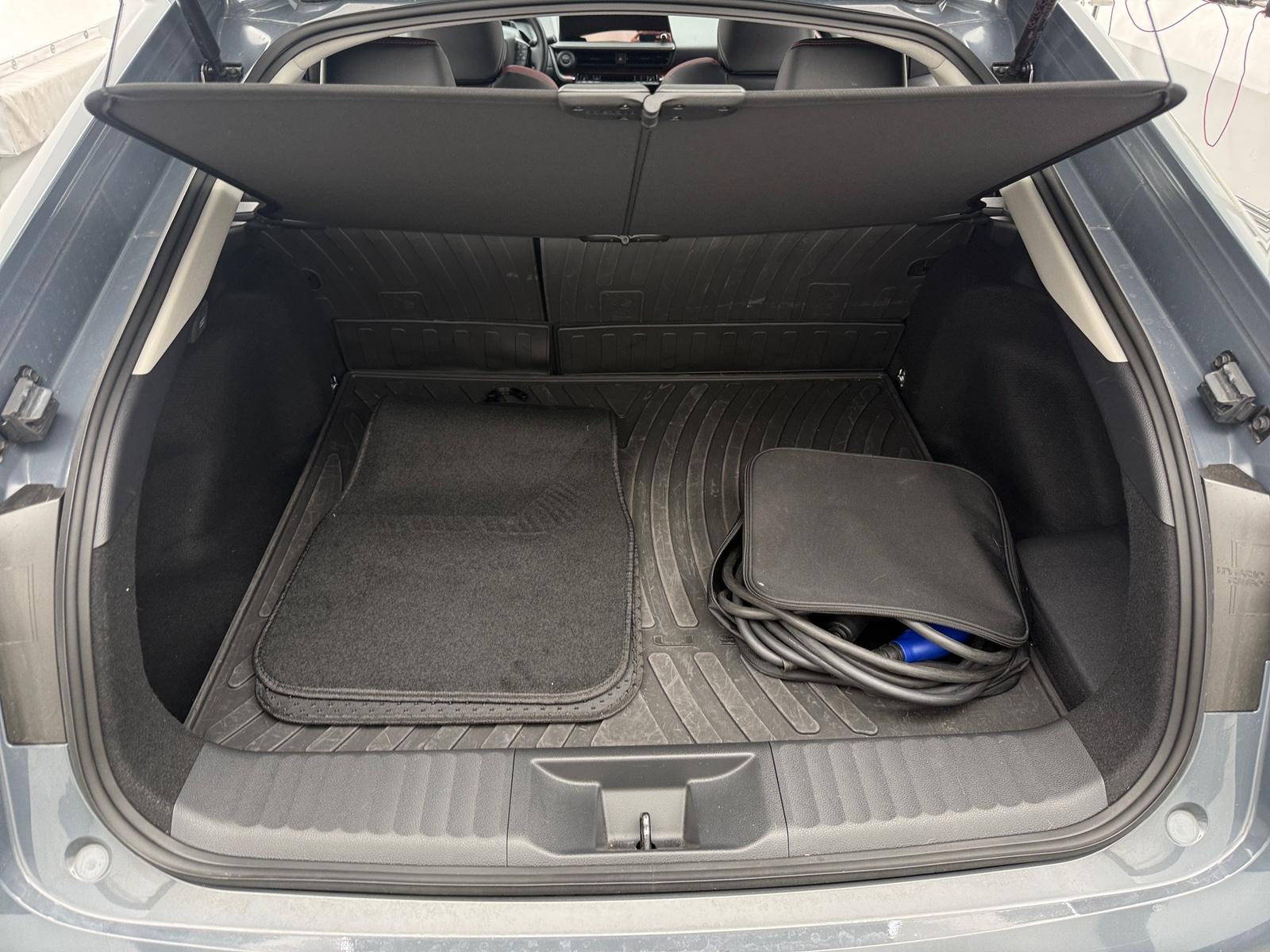 Thumbnail: 2026 Toyota Prius - 6
