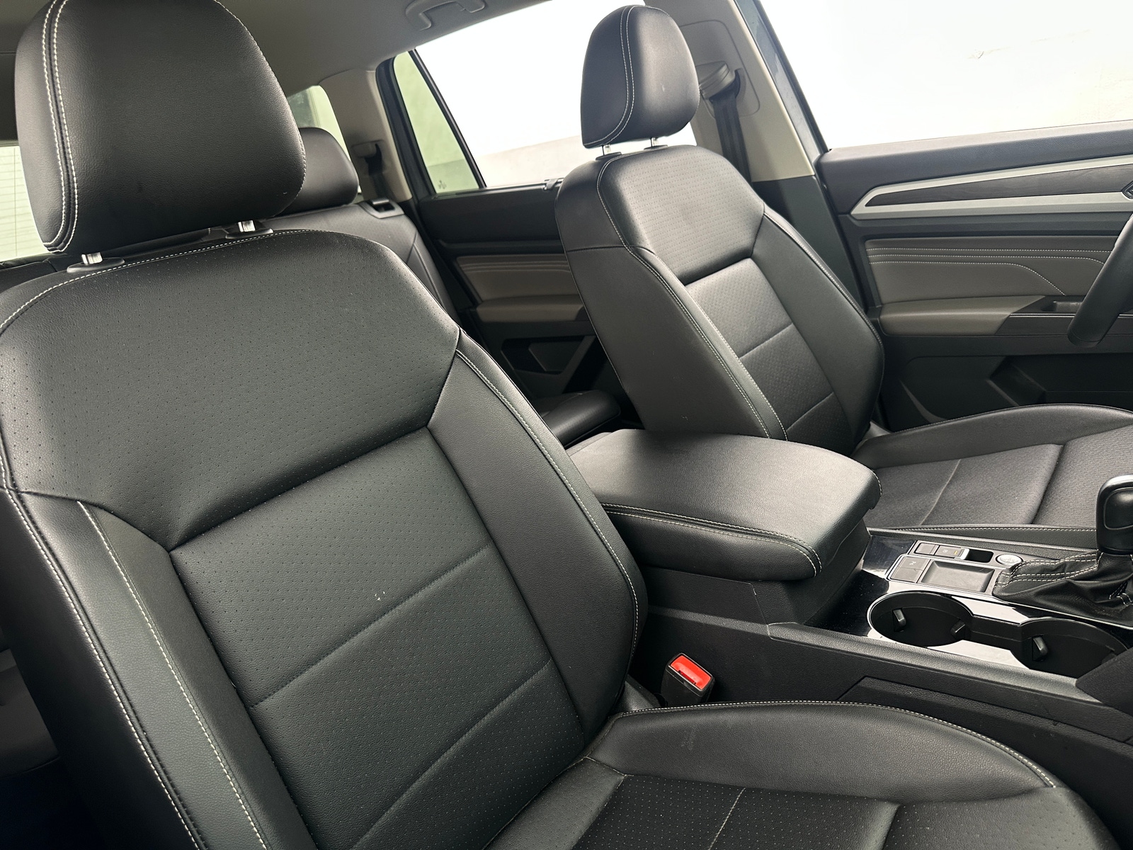Thumbnail: 2023 Volkswagen Atlas - 2