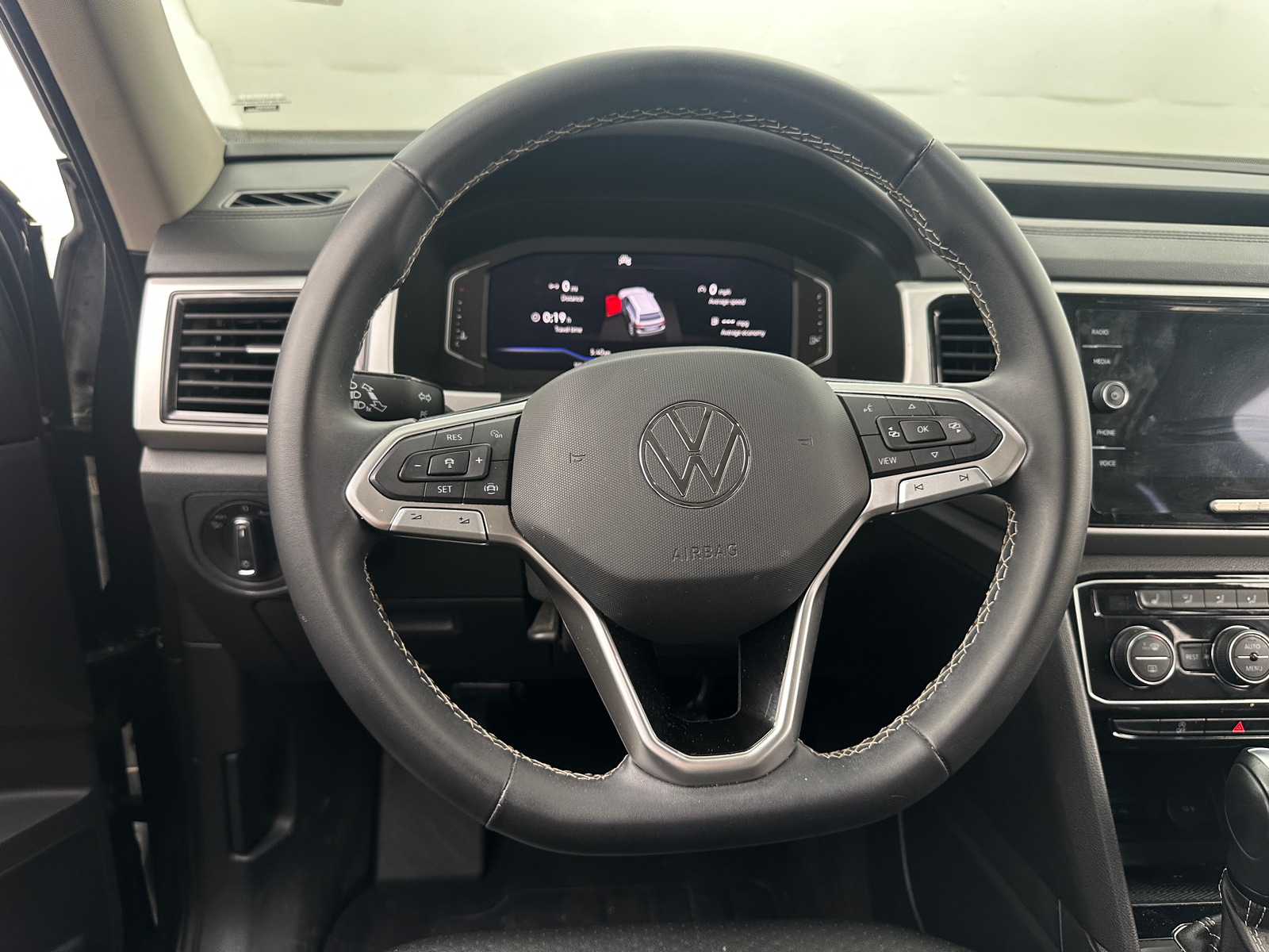Thumbnail: 2023 Volkswagen Atlas - 5