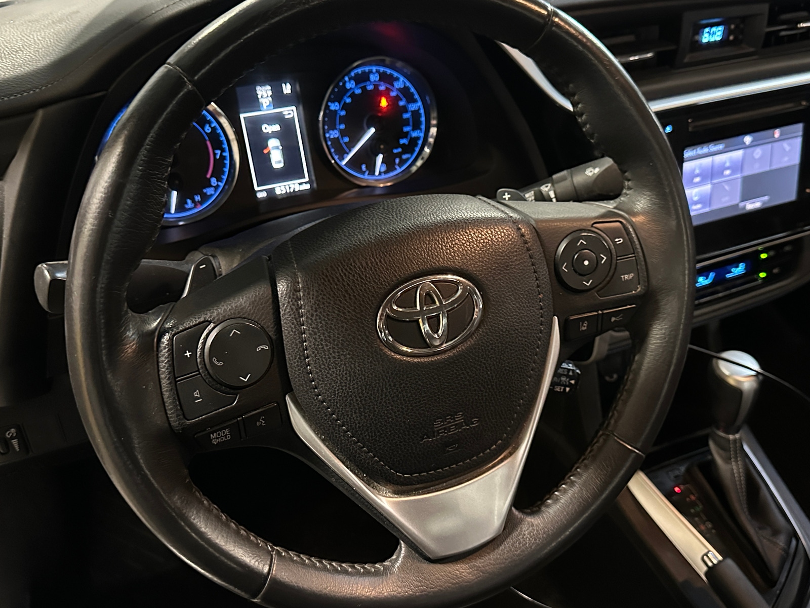 Thumbnail: 2017 Toyota Corolla - 5