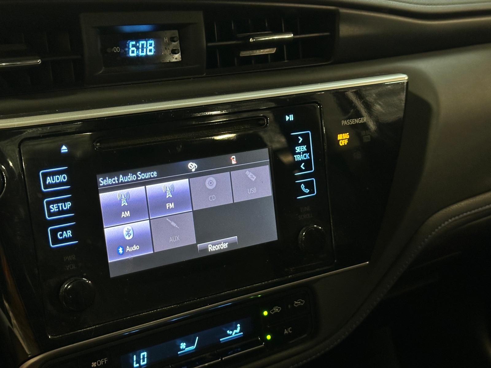 Thumbnail: 2017 Toyota Corolla - 4