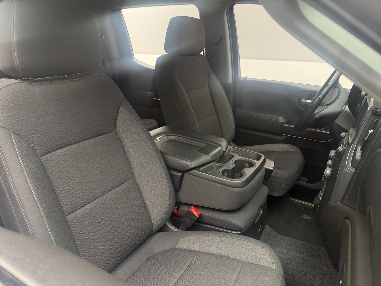 Thumbnail: 2021 Chevrolet Silverado 1500 - 2