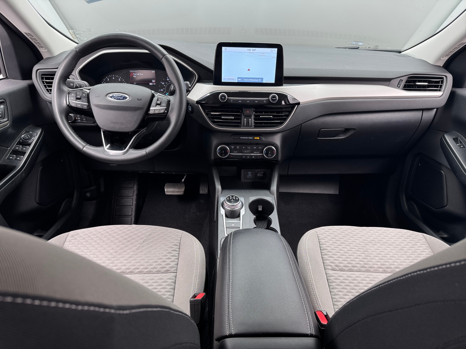 Thumbnail: 2022 Ford Escape - 3