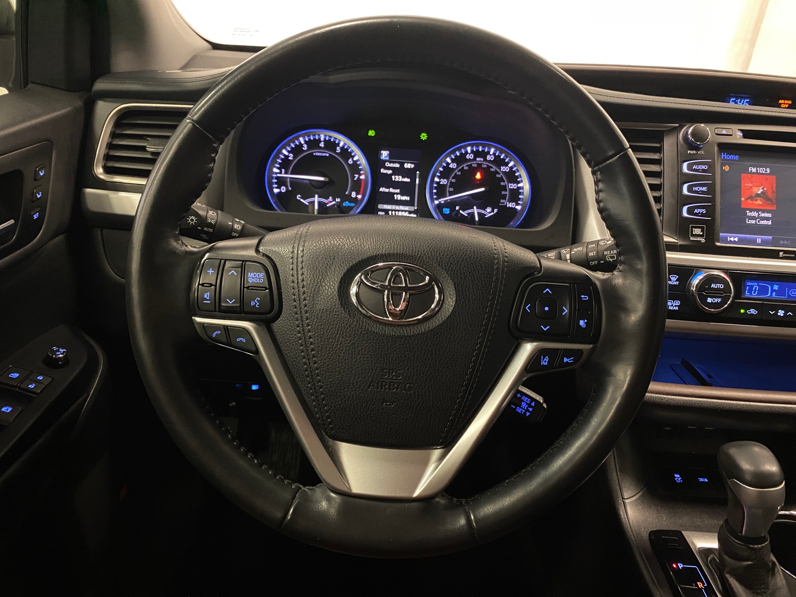 Thumbnail: 2019 Toyota Highlander - 4