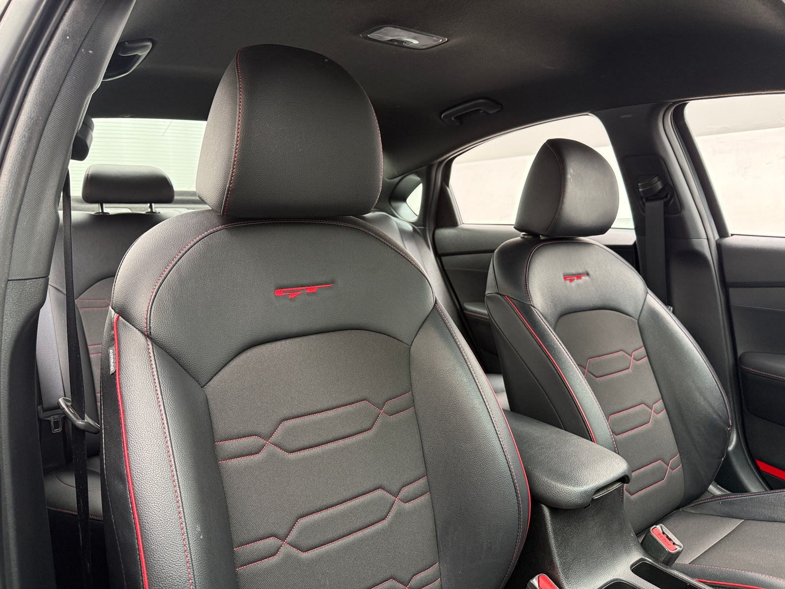 Thumbnail: 2023 Kia Forte - 2