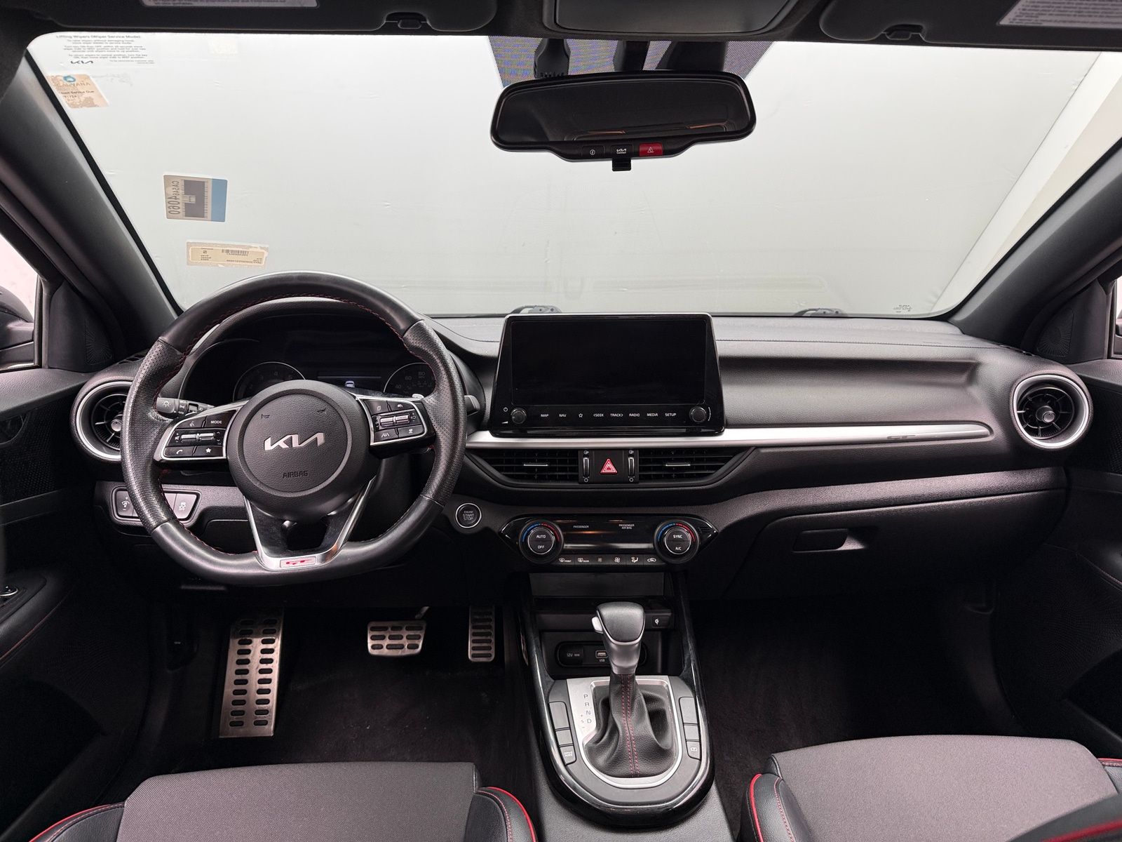 Thumbnail: 2023 Kia Forte - 3
