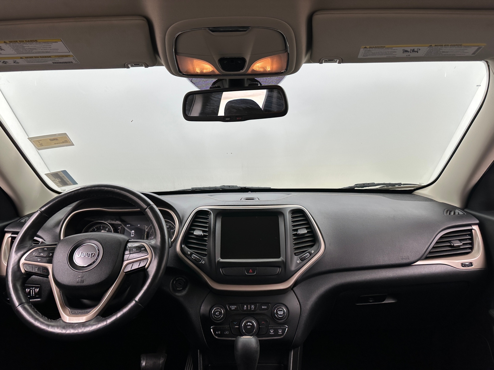 Thumbnail: 2015 Jeep Cherokee - 3