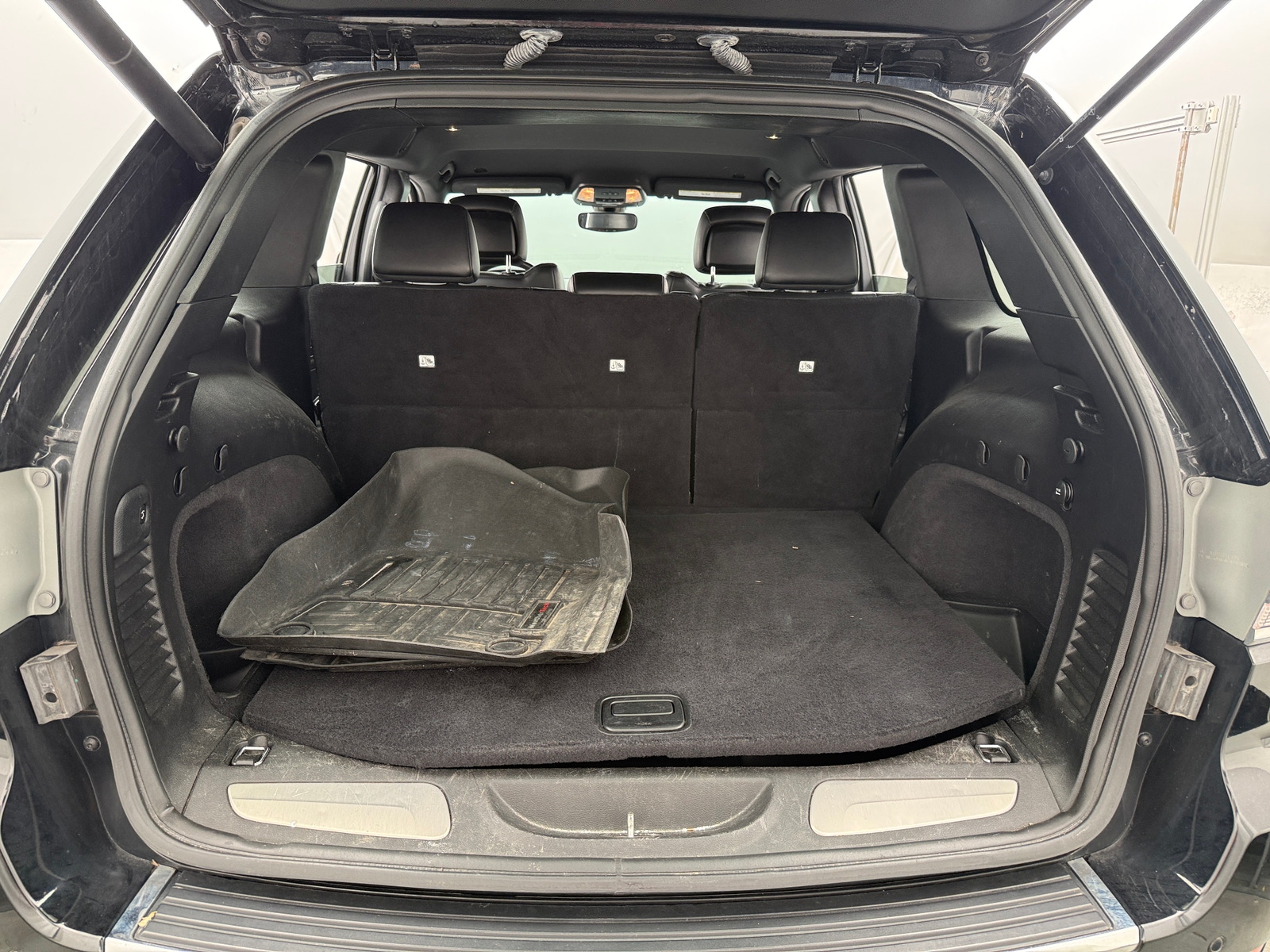 Thumbnail: 2019 Jeep Grand Cherokee - 6
