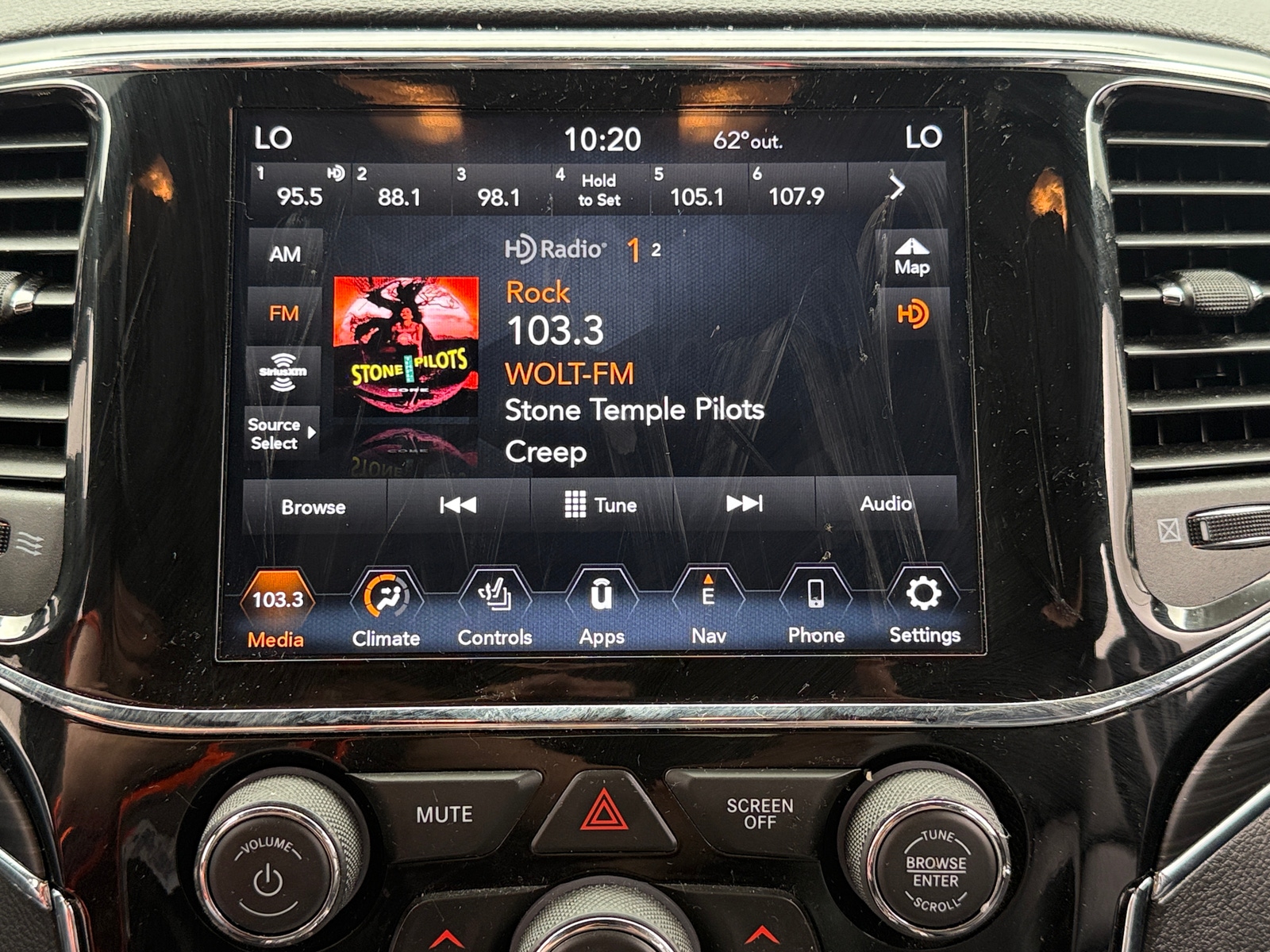 Thumbnail: 2019 Jeep Grand Cherokee - 3