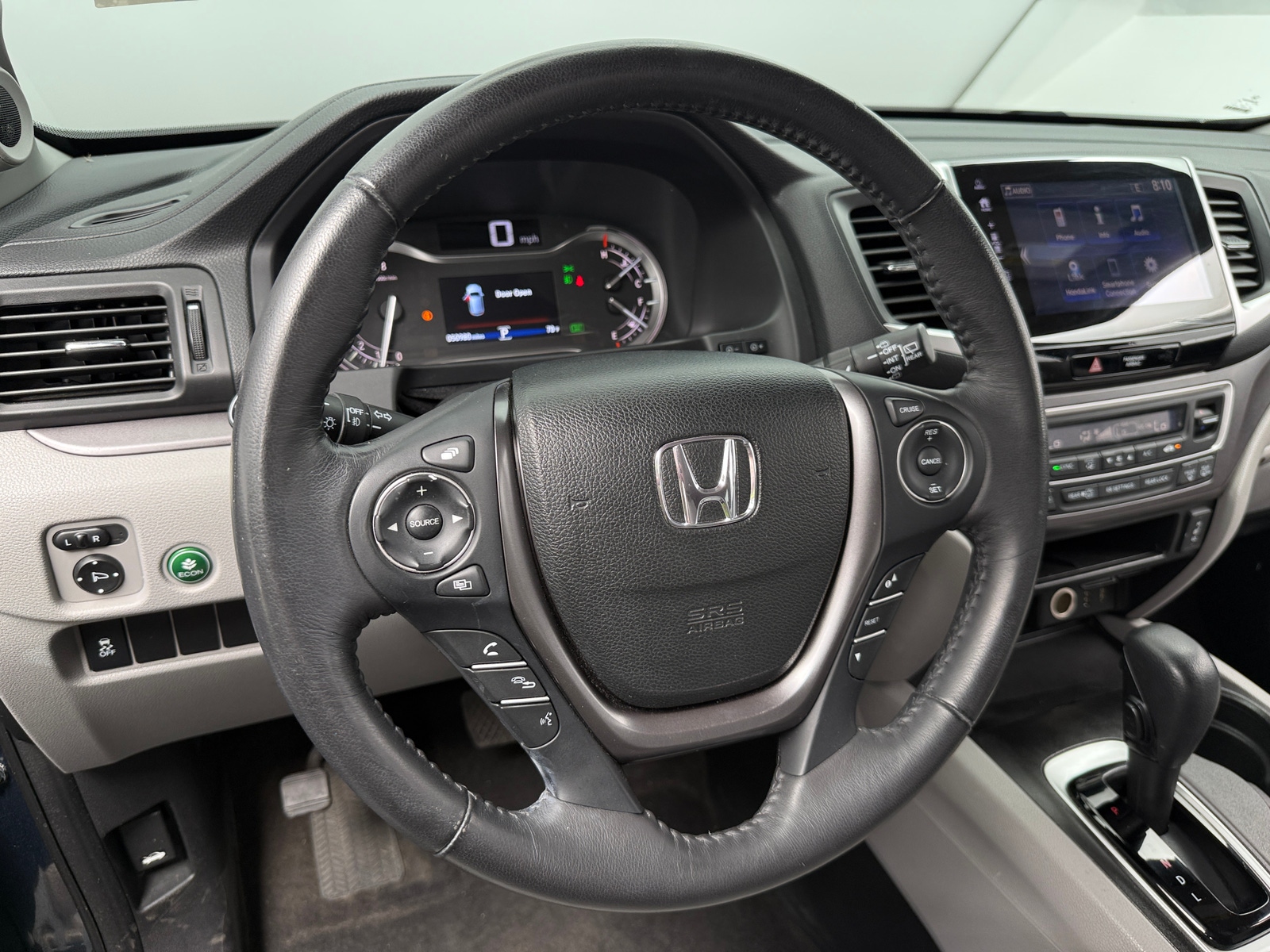 Thumbnail: 2017 Honda Pilot - 4