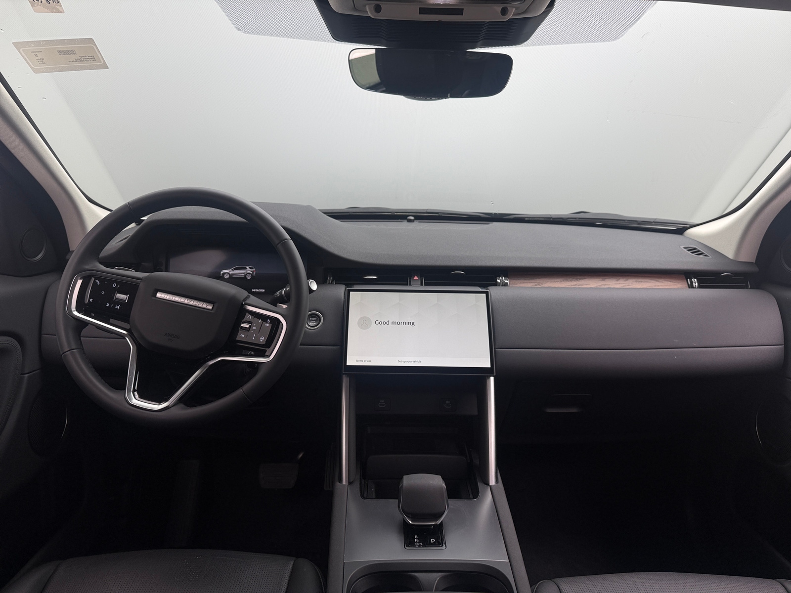 Thumbnail: 2025 Land Rover Discovery Sport - 2