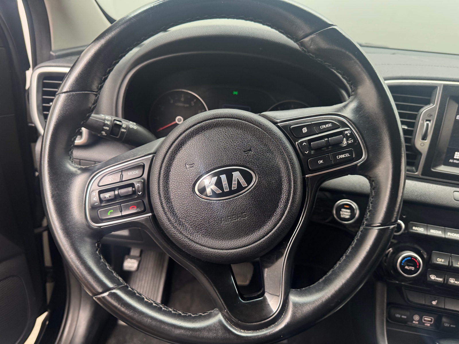 Thumbnail: 2018 Kia Sportage - 4