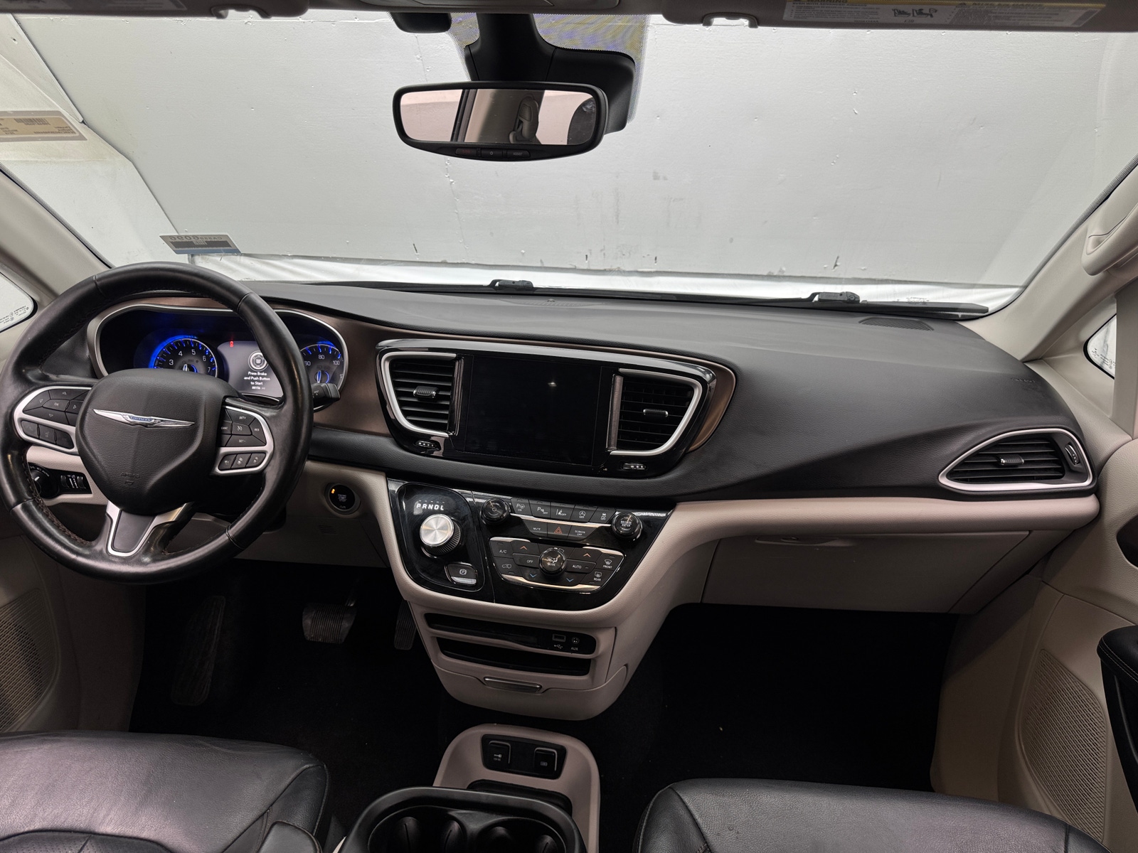Thumbnail: 2019 Chrysler Pacifica - 2