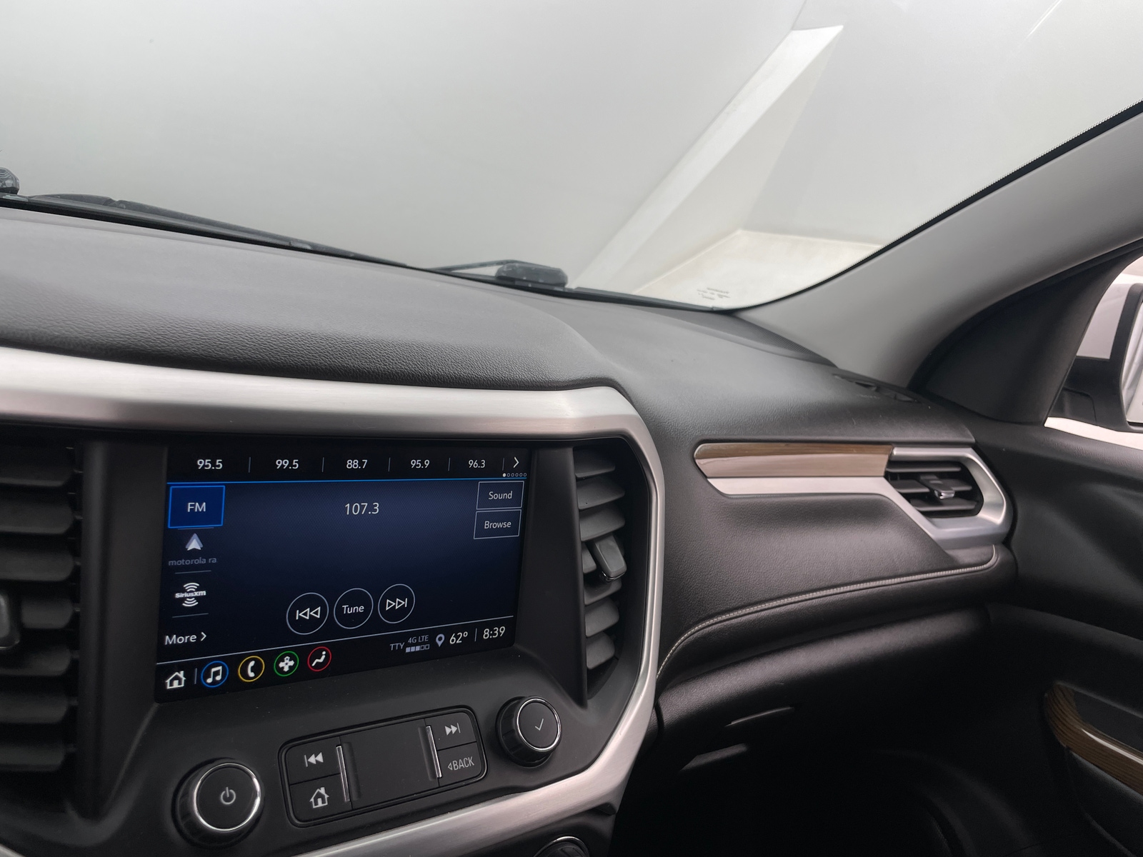 Thumbnail: 2020 GMC Acadia - 4