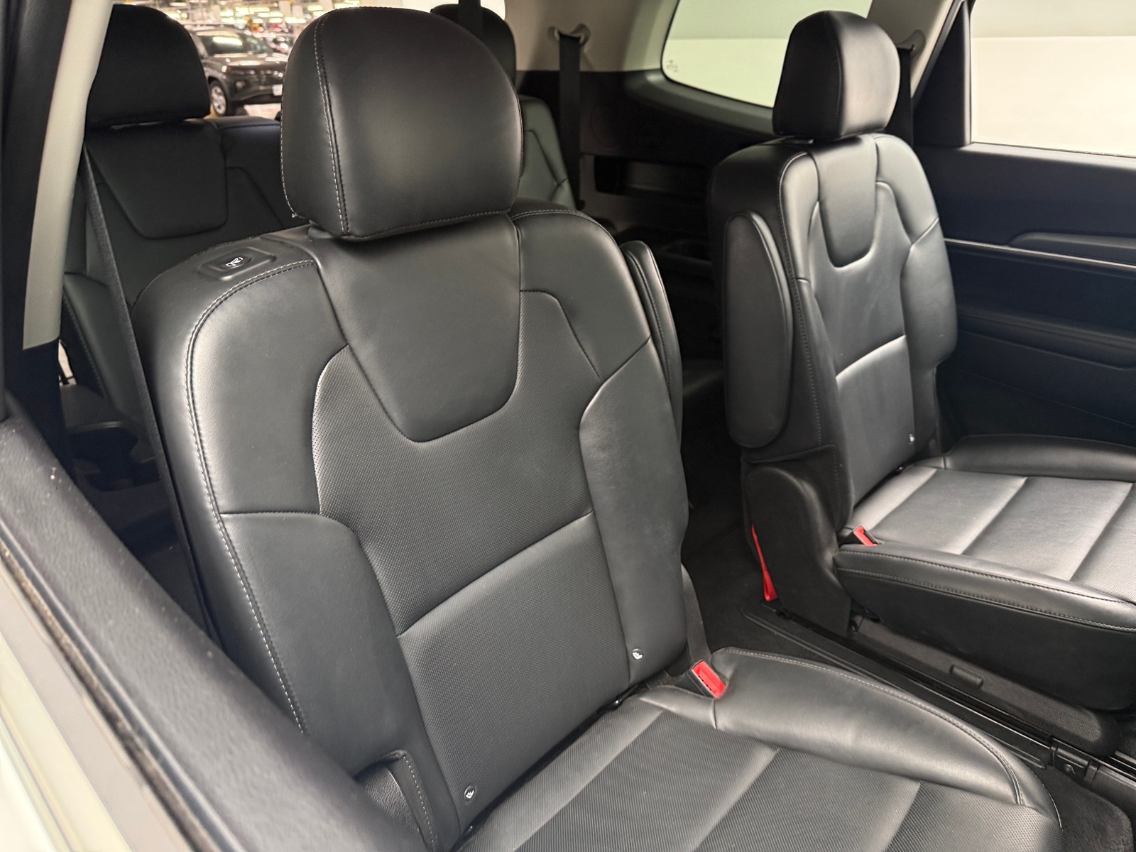 Thumbnail: 2020 Kia Telluride - 5