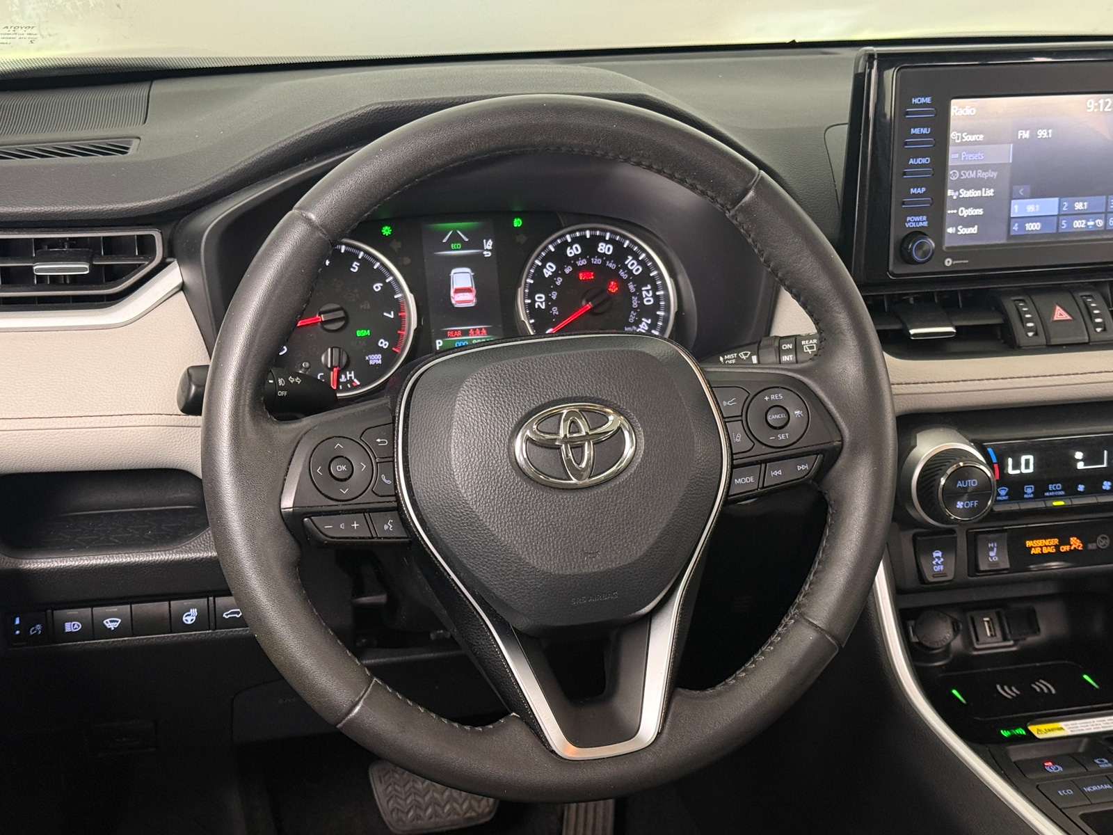 Thumbnail: 2021 Toyota RAV4 - 4