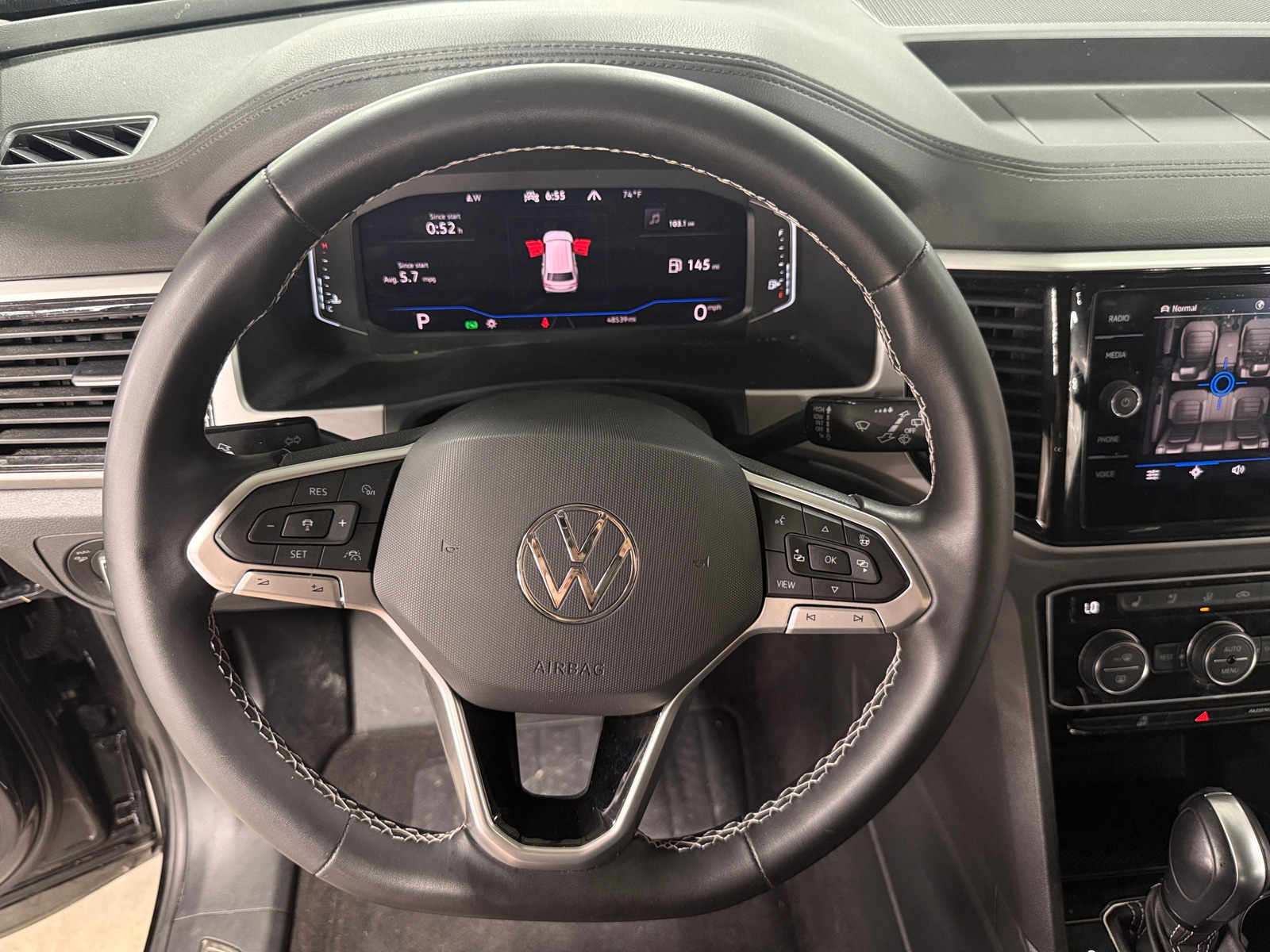 Thumbnail: 2021 Volkswagen Atlas - 4