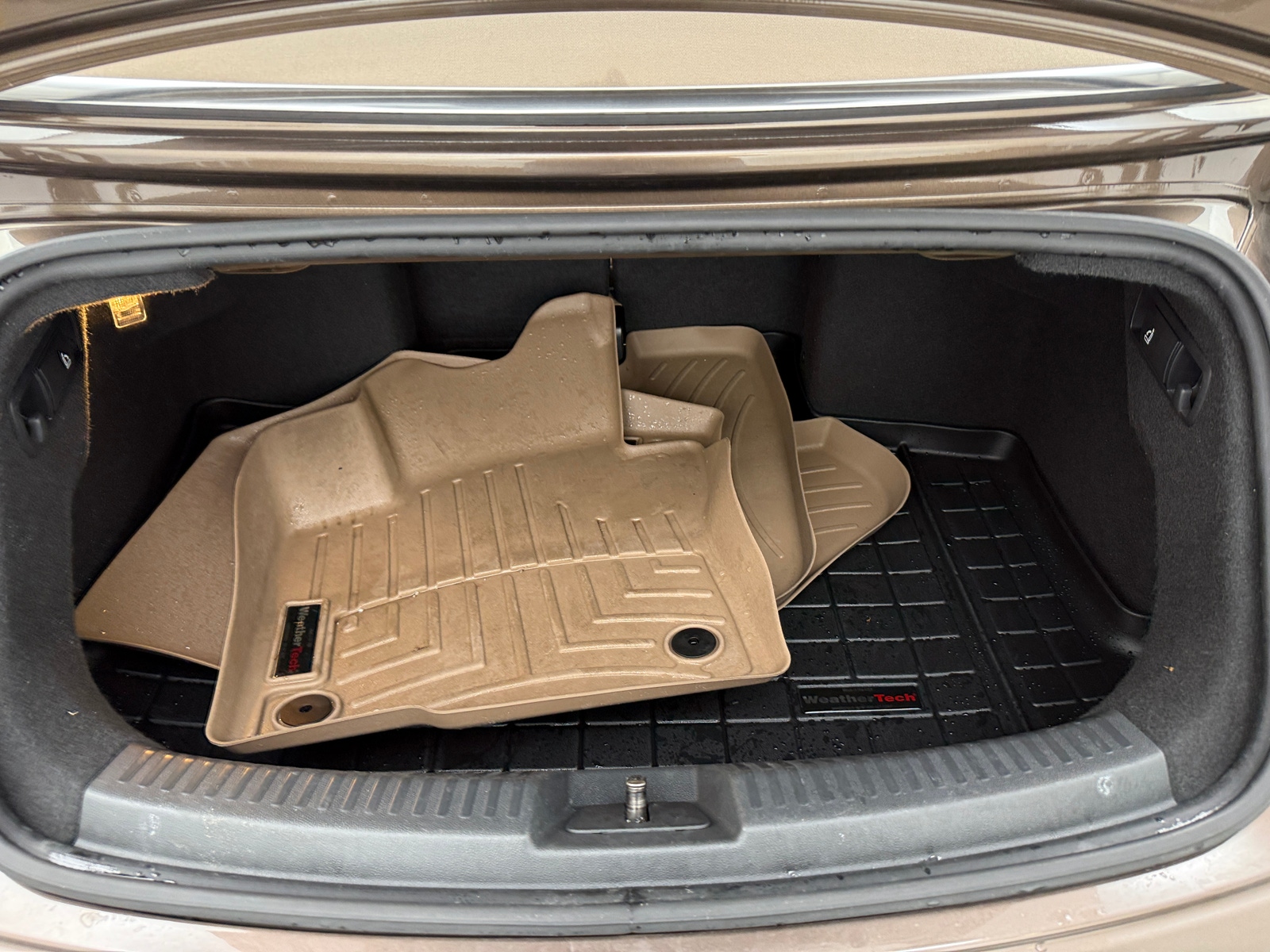 Thumbnail: 2015 Volkswagen Beetle - 5