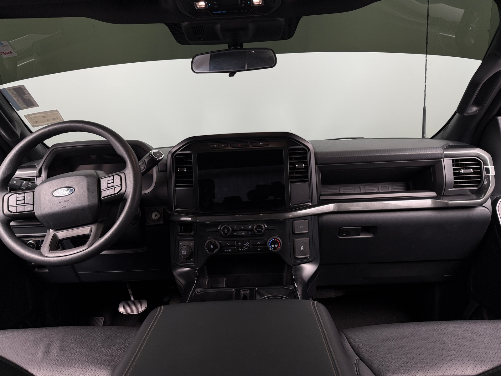 Thumbnail: 2024 Ford Econoline - 3