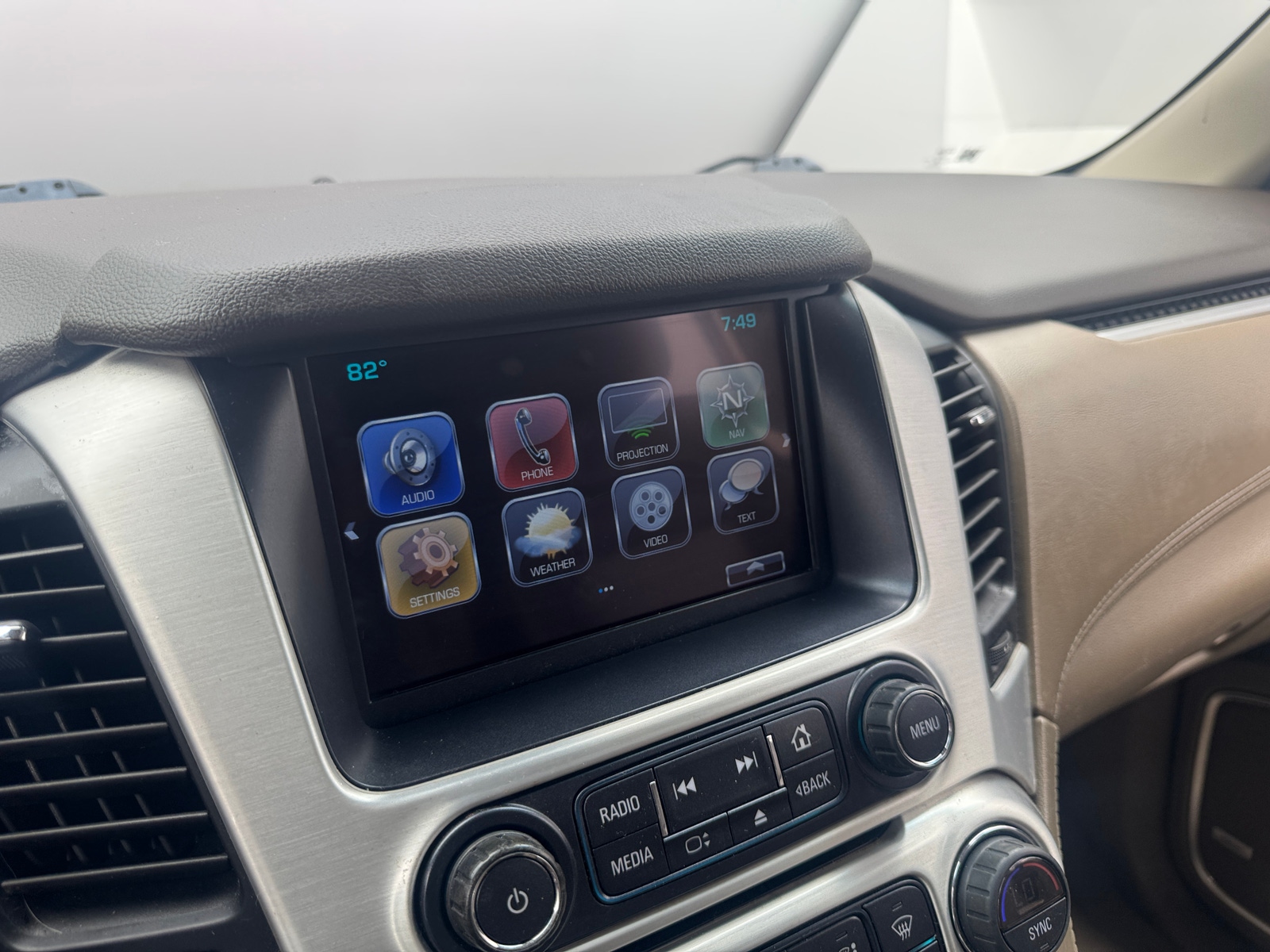 Thumbnail: 2020 GMC Yukon - 3