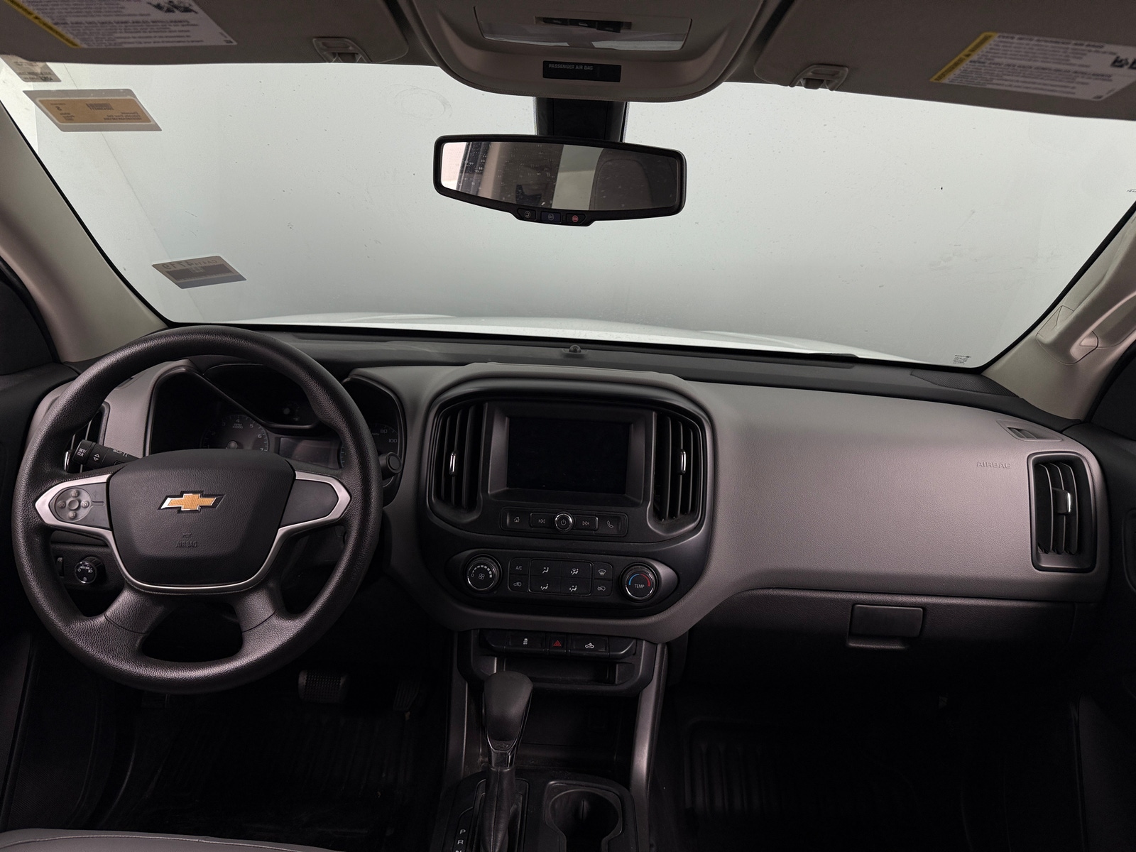 Thumbnail: 2022 Chevrolet Colorado - 3