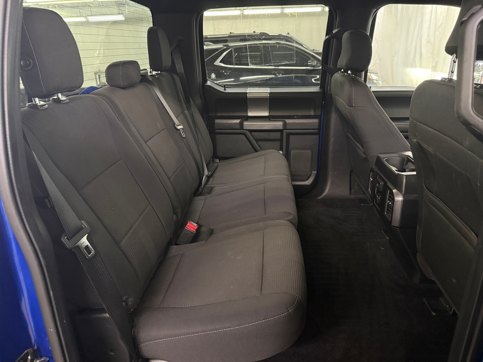 Thumbnail: 2016 Ford Econoline - 6