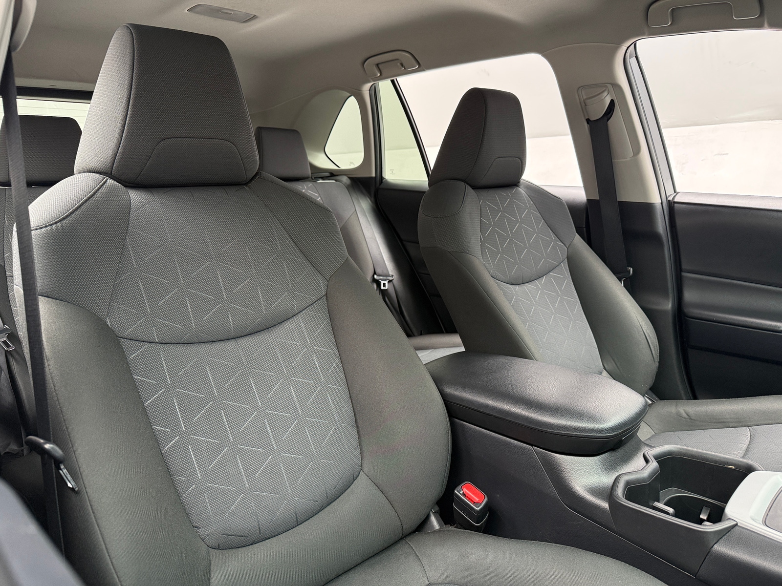 Thumbnail: 2024 Toyota RAV4 - 2
