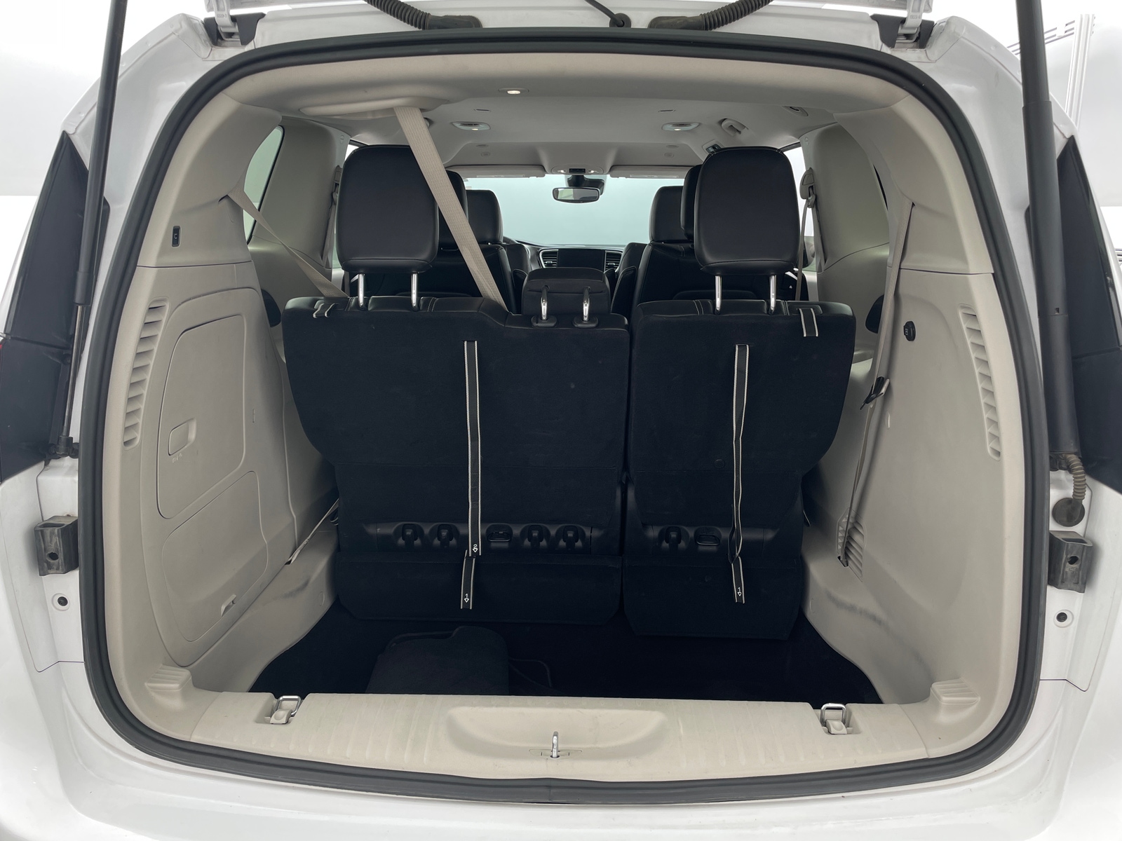 Thumbnail: 2024 Chrysler Pacifica - 6