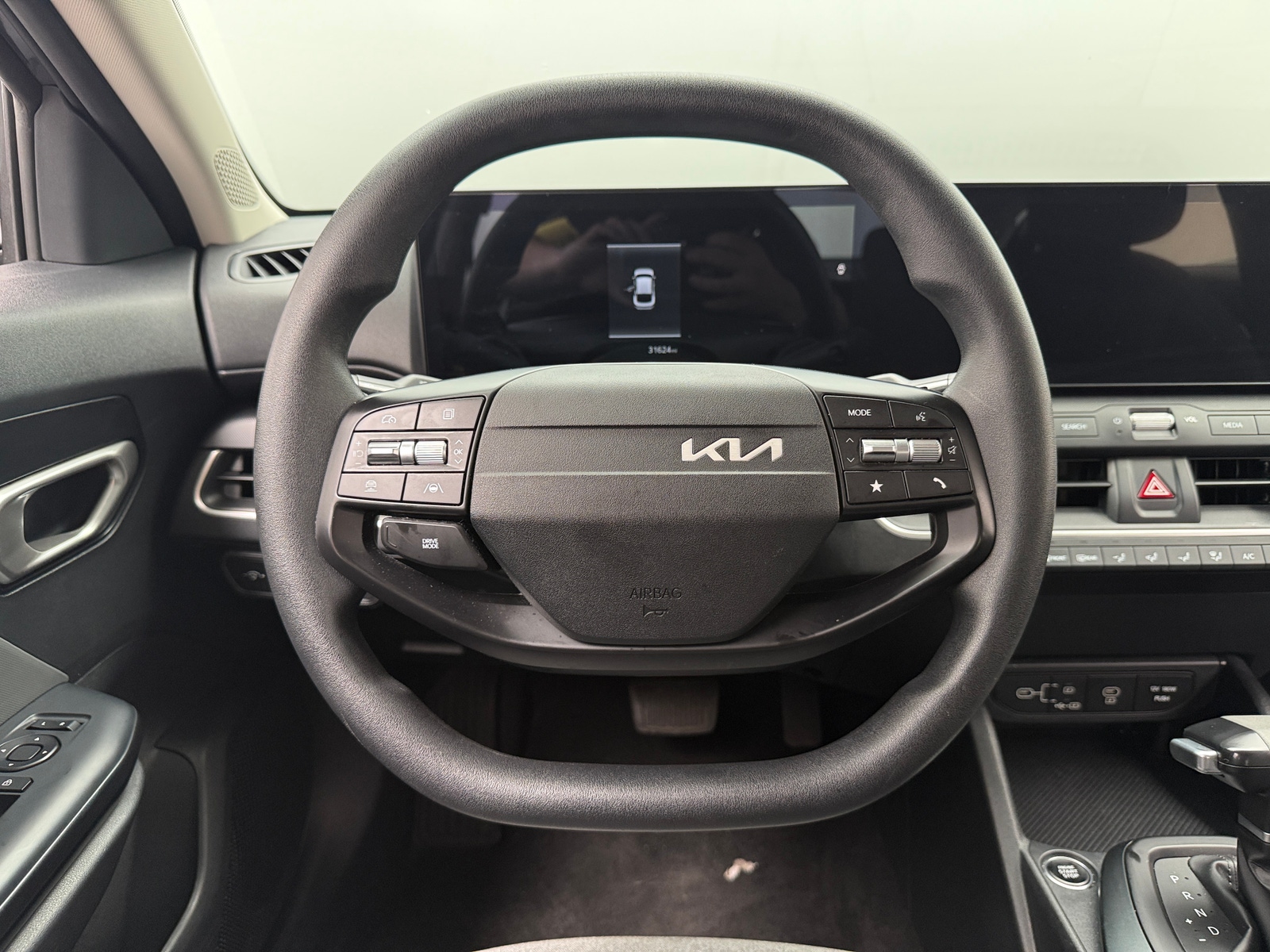 Thumbnail: 2025 Kia K4 - 5