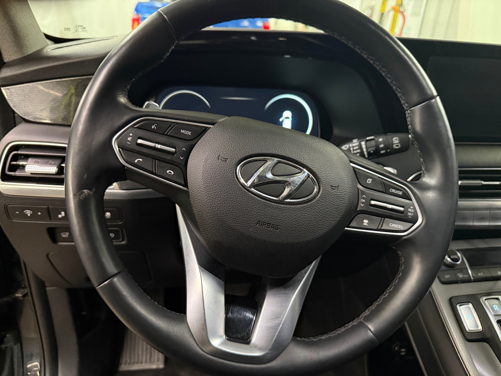 Thumbnail: 2022 Hyundai Palisade - 4