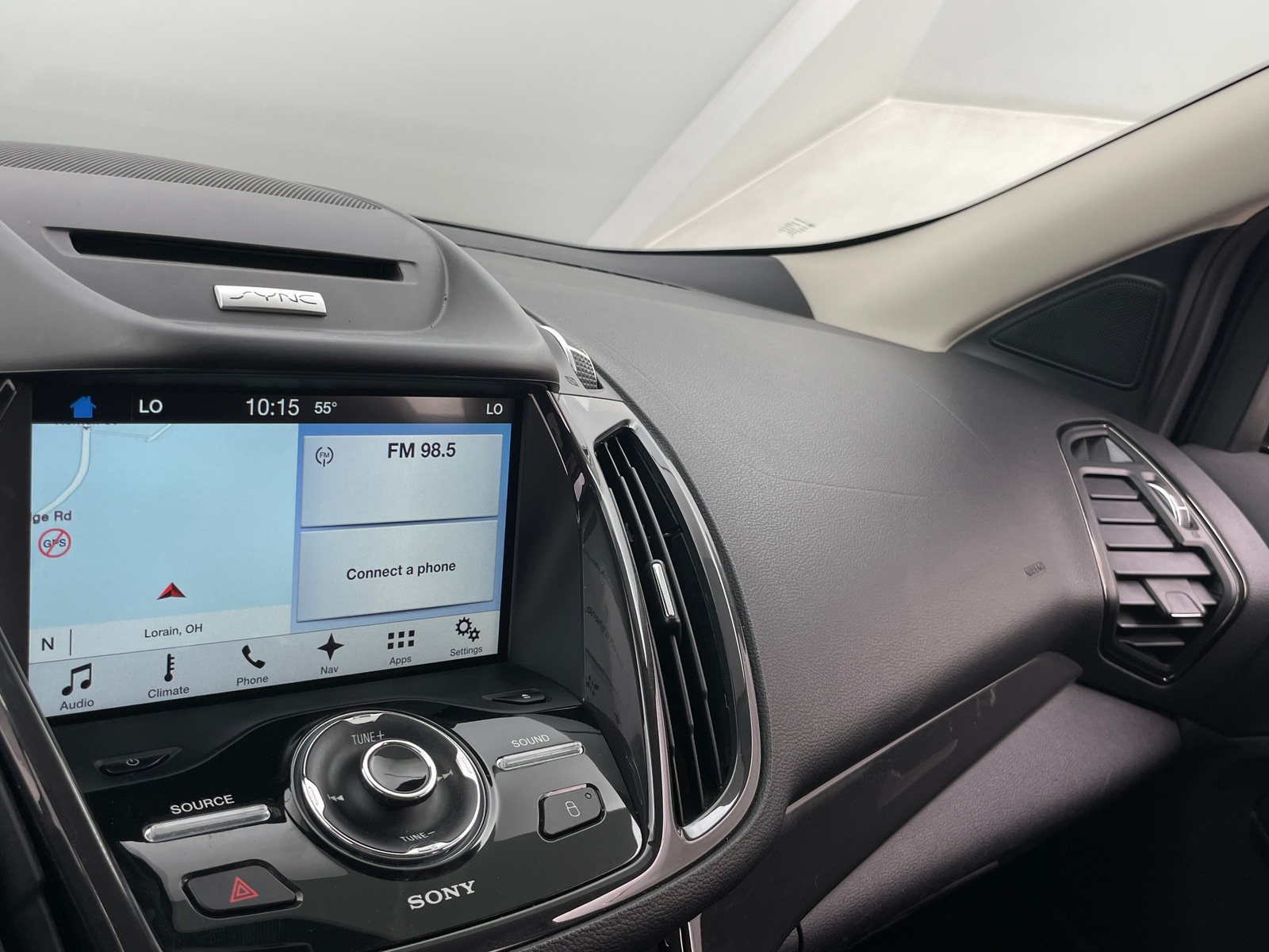 Thumbnail: 2016 Ford Escape - 3