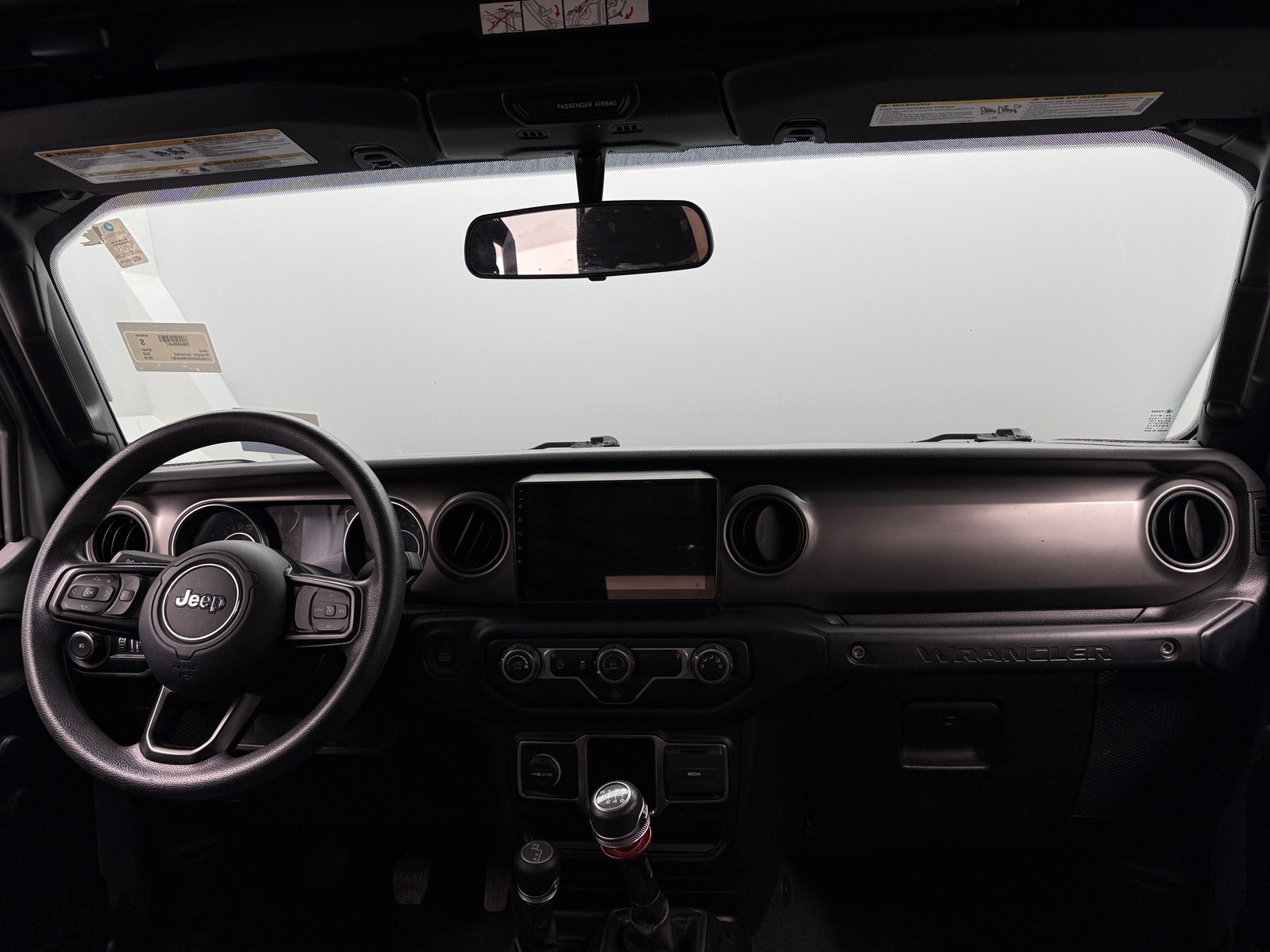 Thumbnail: 2019 Jeep Wrangler - 3