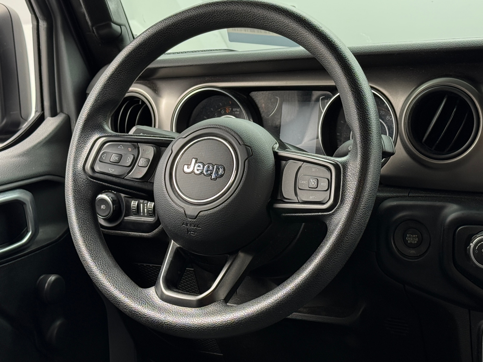 Thumbnail: 2019 Jeep Wrangler - 5