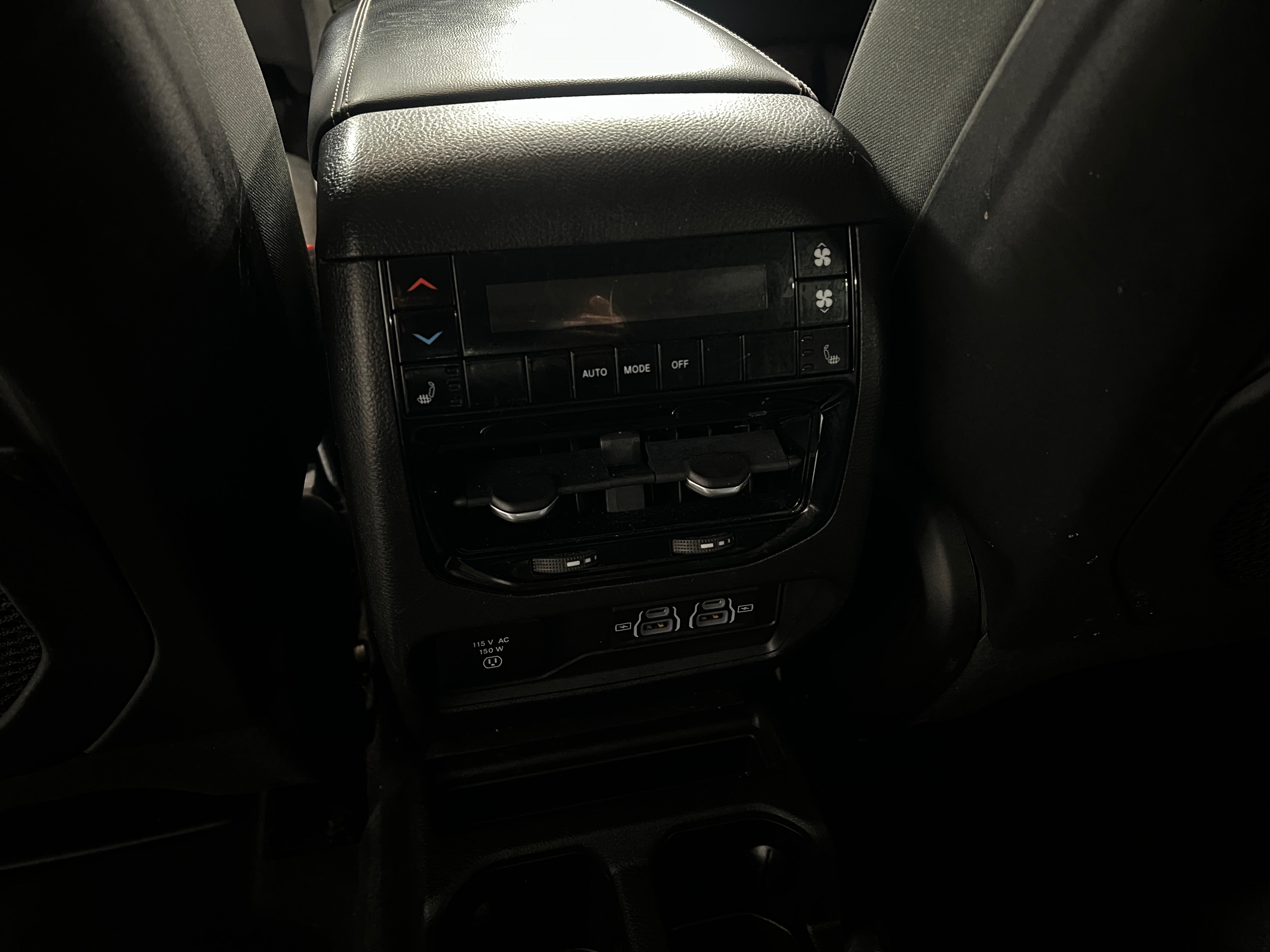 2023 Jeep Grand Cherokee L Limited - Photo 5