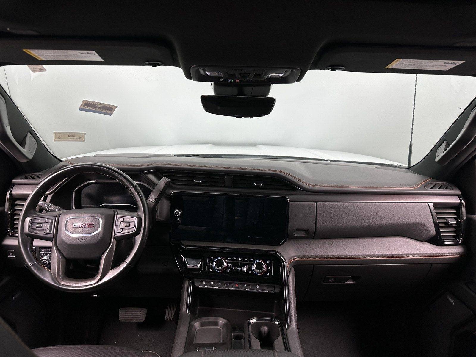 Thumbnail: 2024 GMC Sierra 2500 - 2