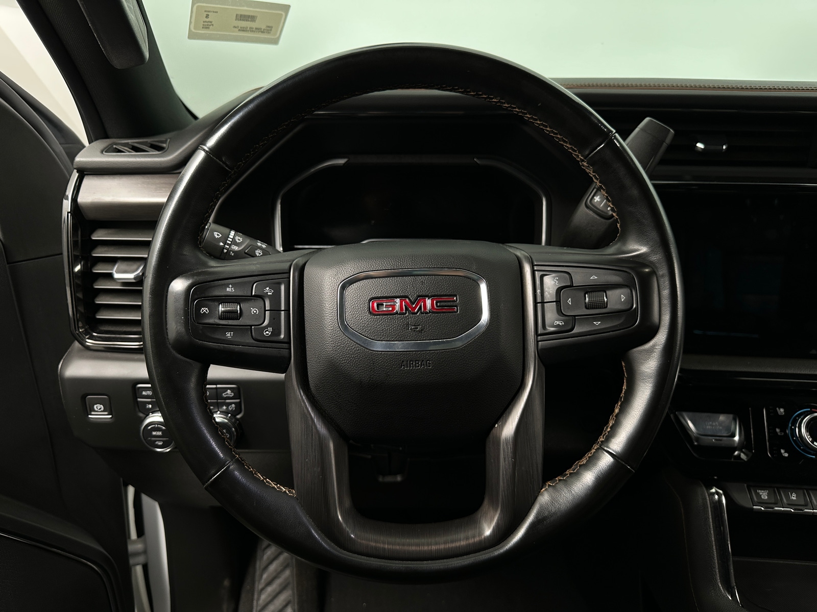 Thumbnail: 2024 GMC Sierra 2500 - 4