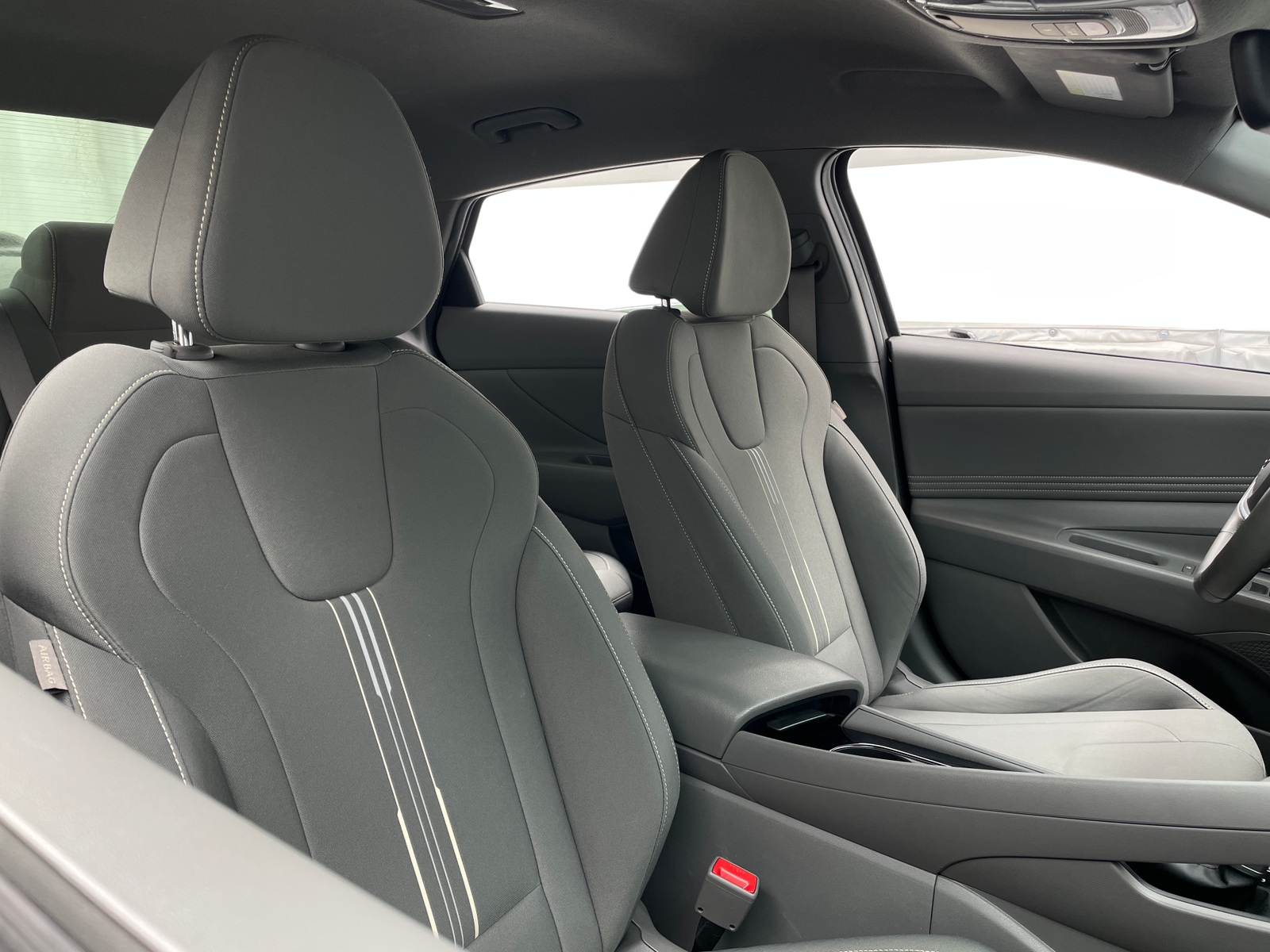 Thumbnail: 2023 Hyundai Elantra - 2