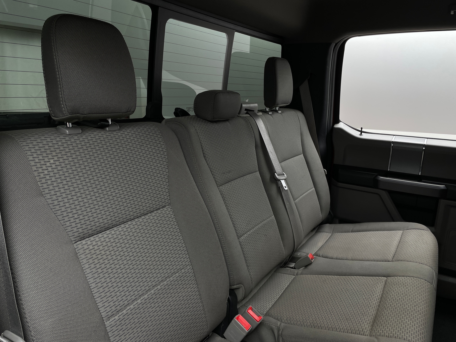 Thumbnail: 2019 Ford Econoline - 6