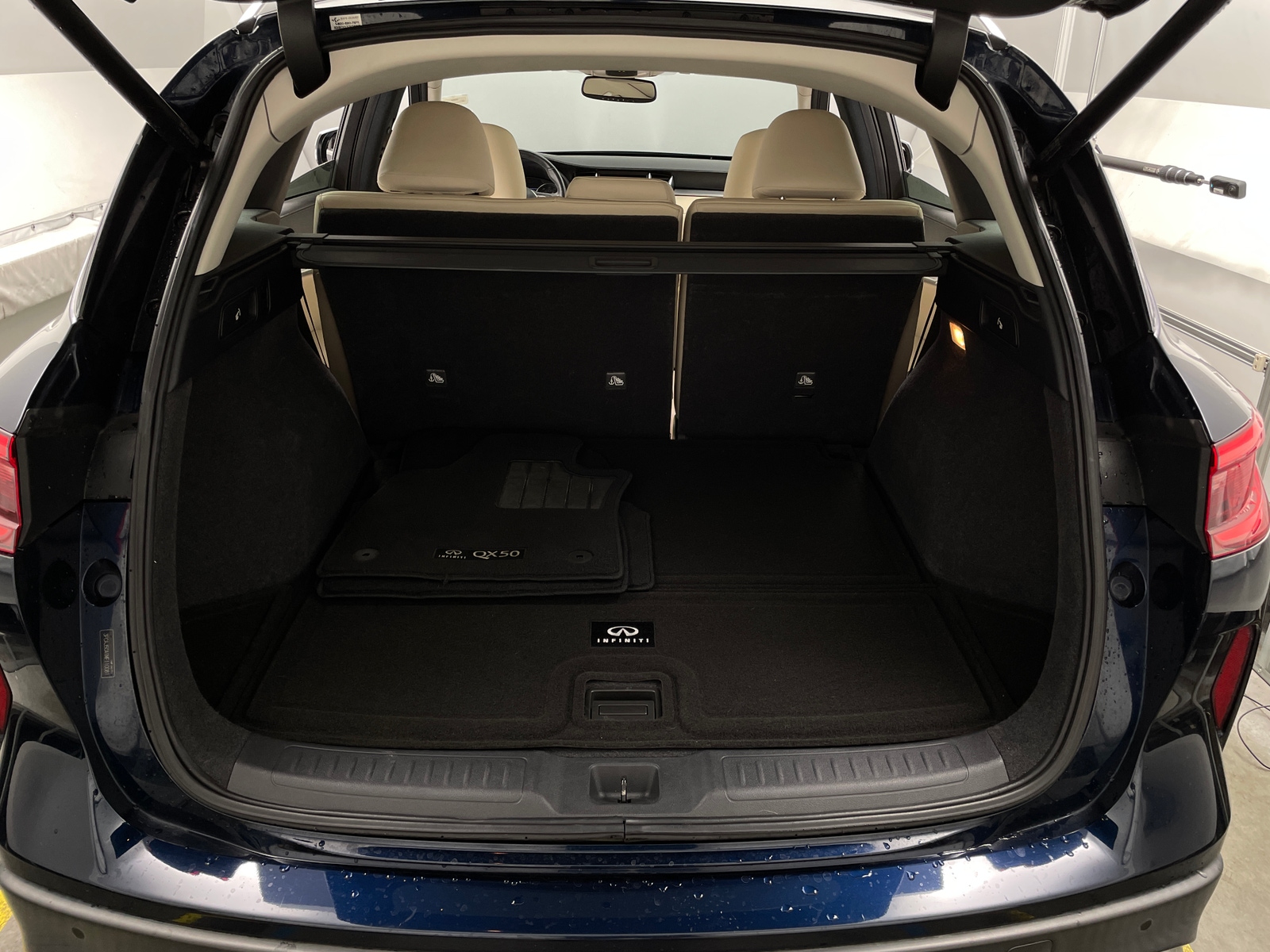 Thumbnail: 2021 INFINITI QX50 - 6