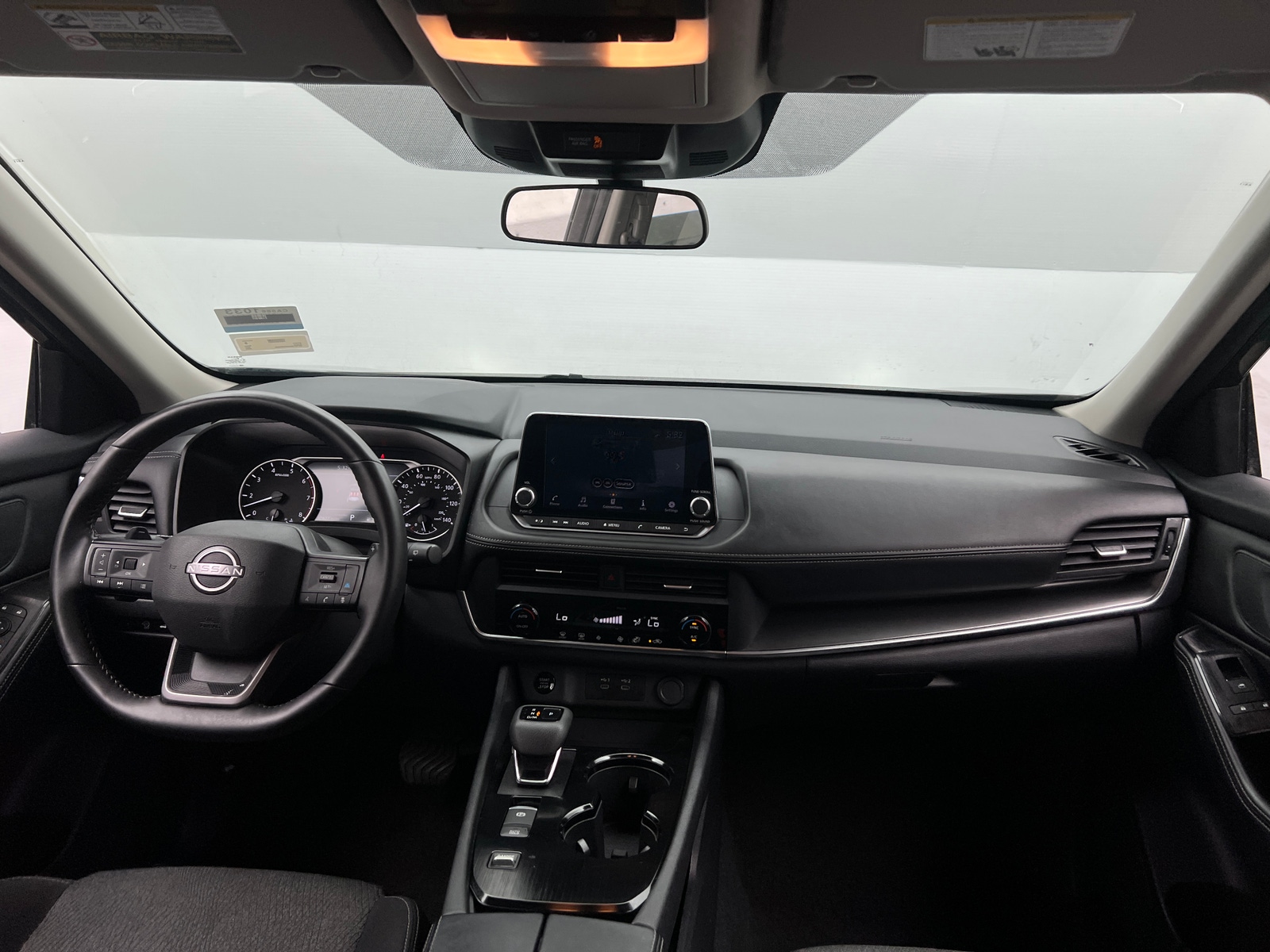 Thumbnail: 2025 Nissan Rogue - 3