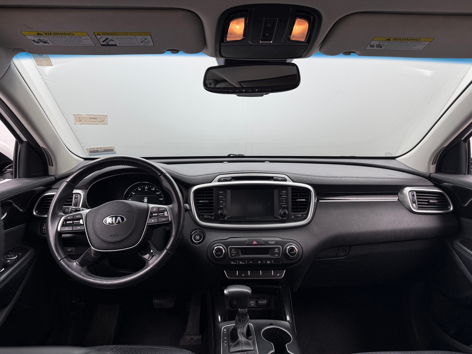 Thumbnail: 2019 Kia Sorento - 2